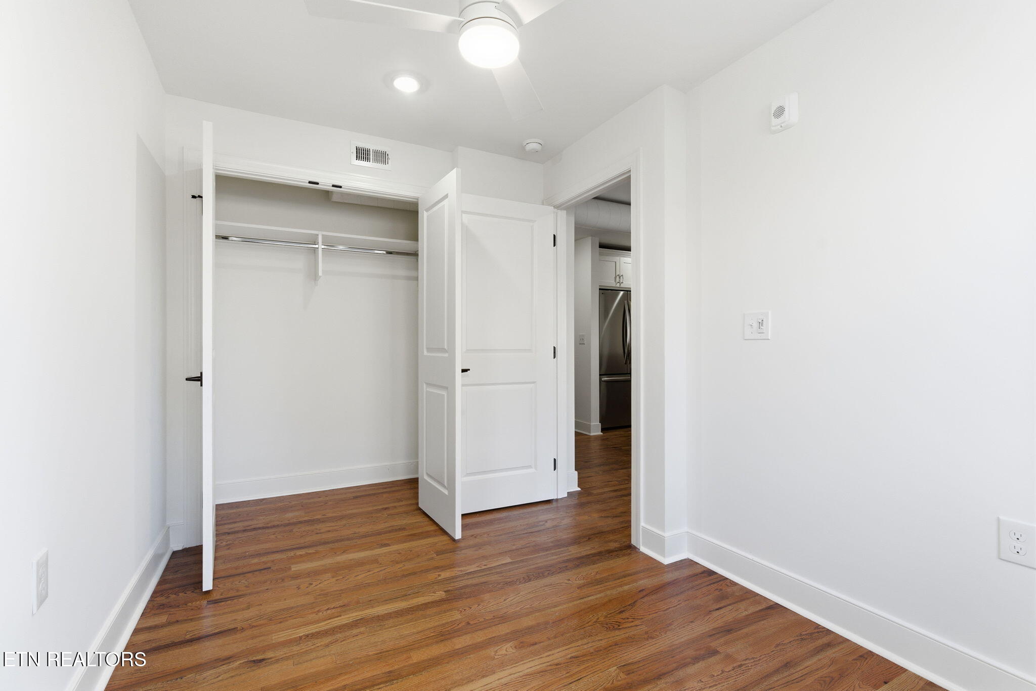 E 2724 Magnolia Avenue Knoxville TN 37914