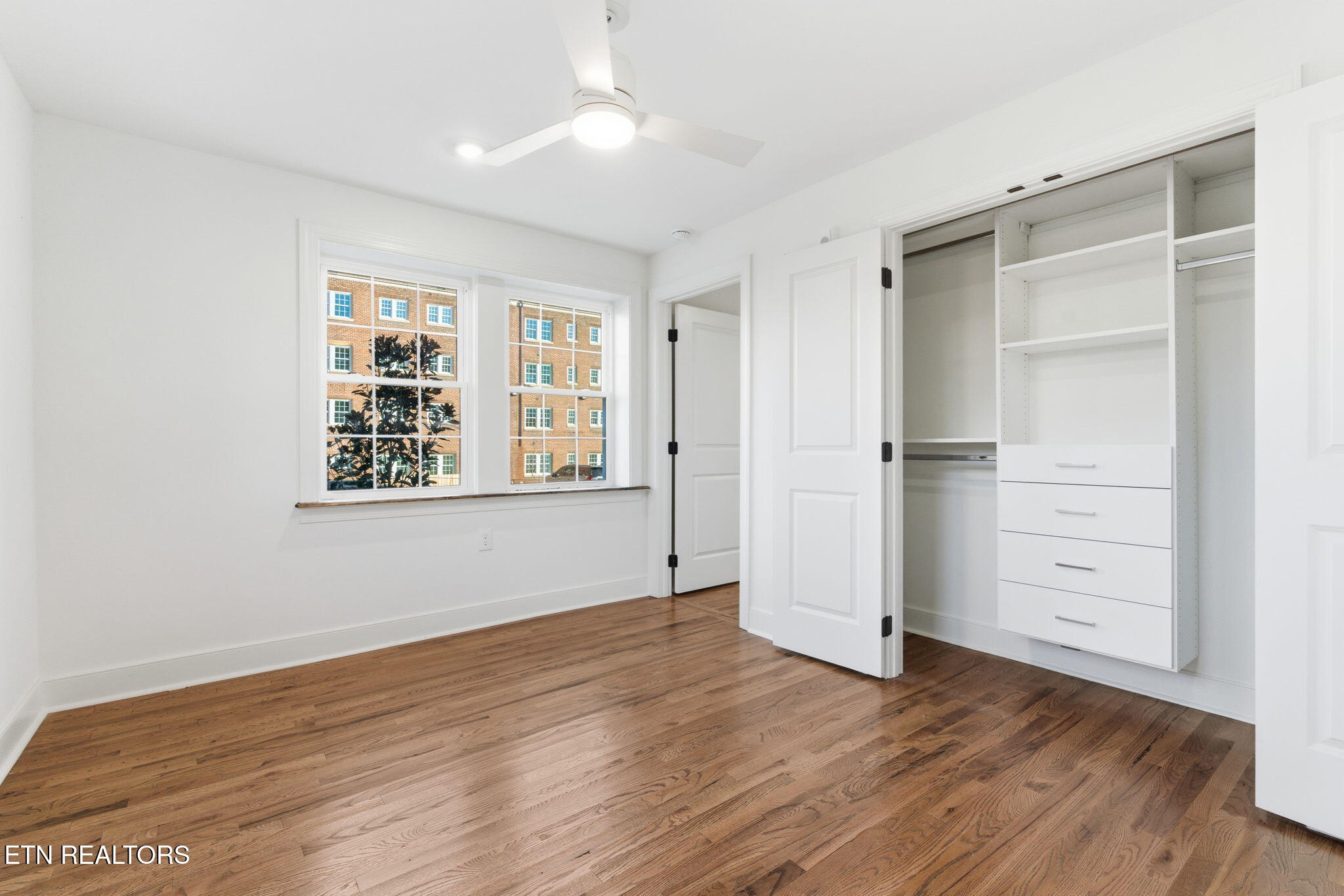 E 2724 Magnolia Avenue Knoxville TN 37914