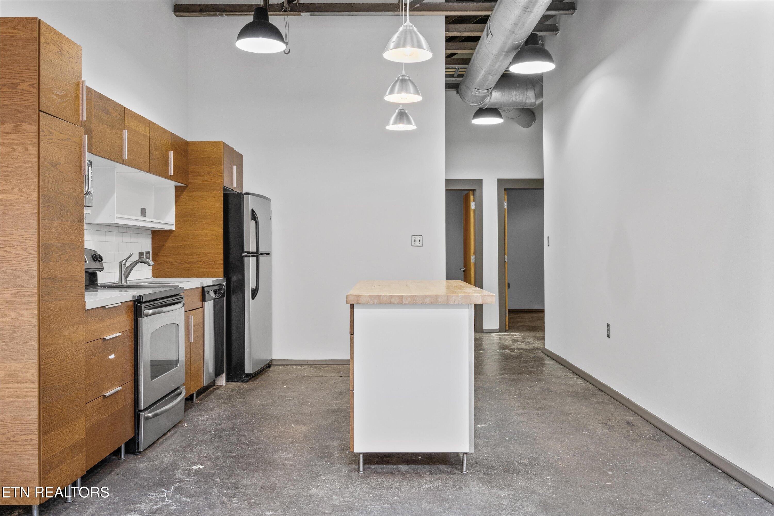 200 W Jackson Avenue Knoxville TN 37902
