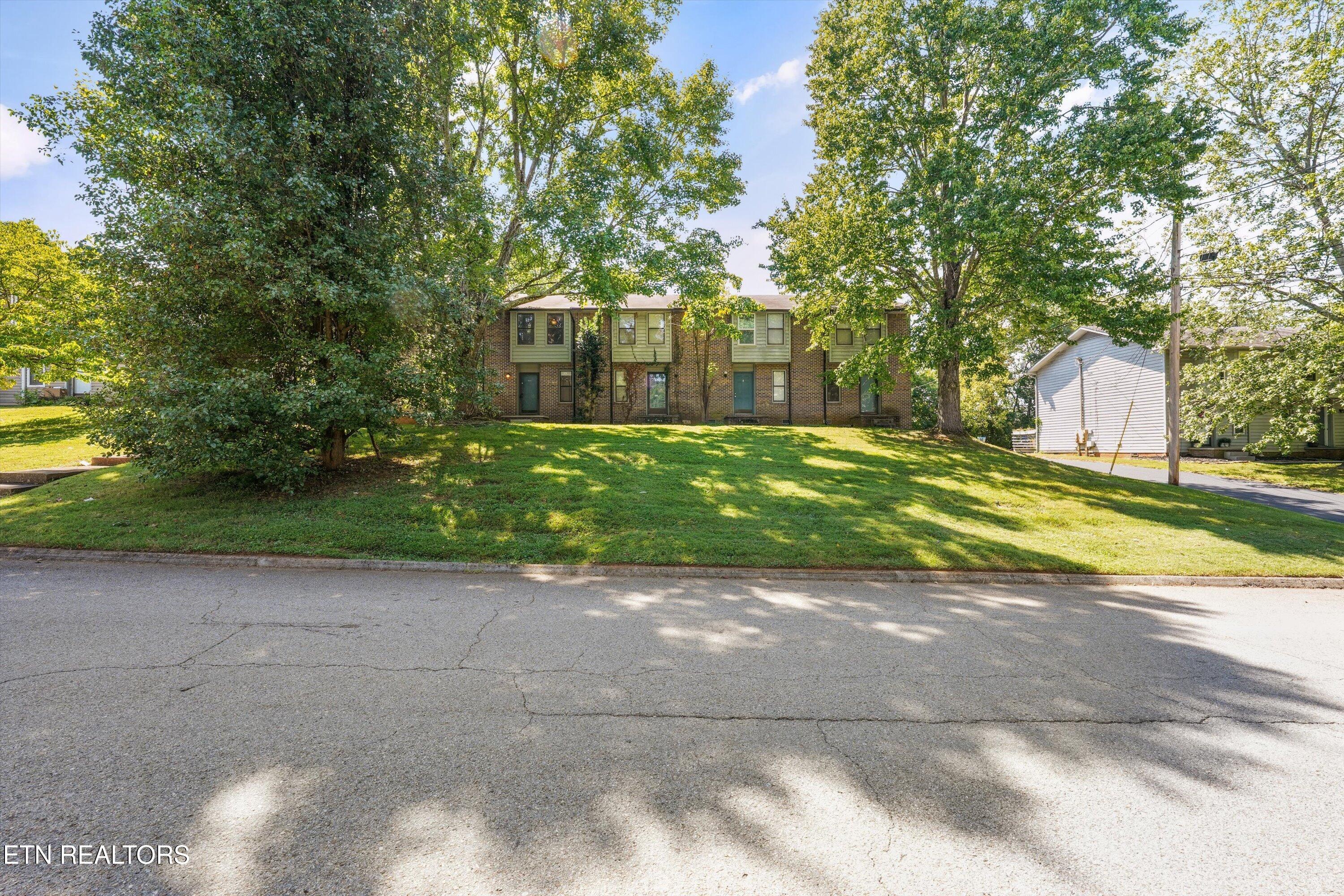 617 Idlewood Knoxville TN 37923