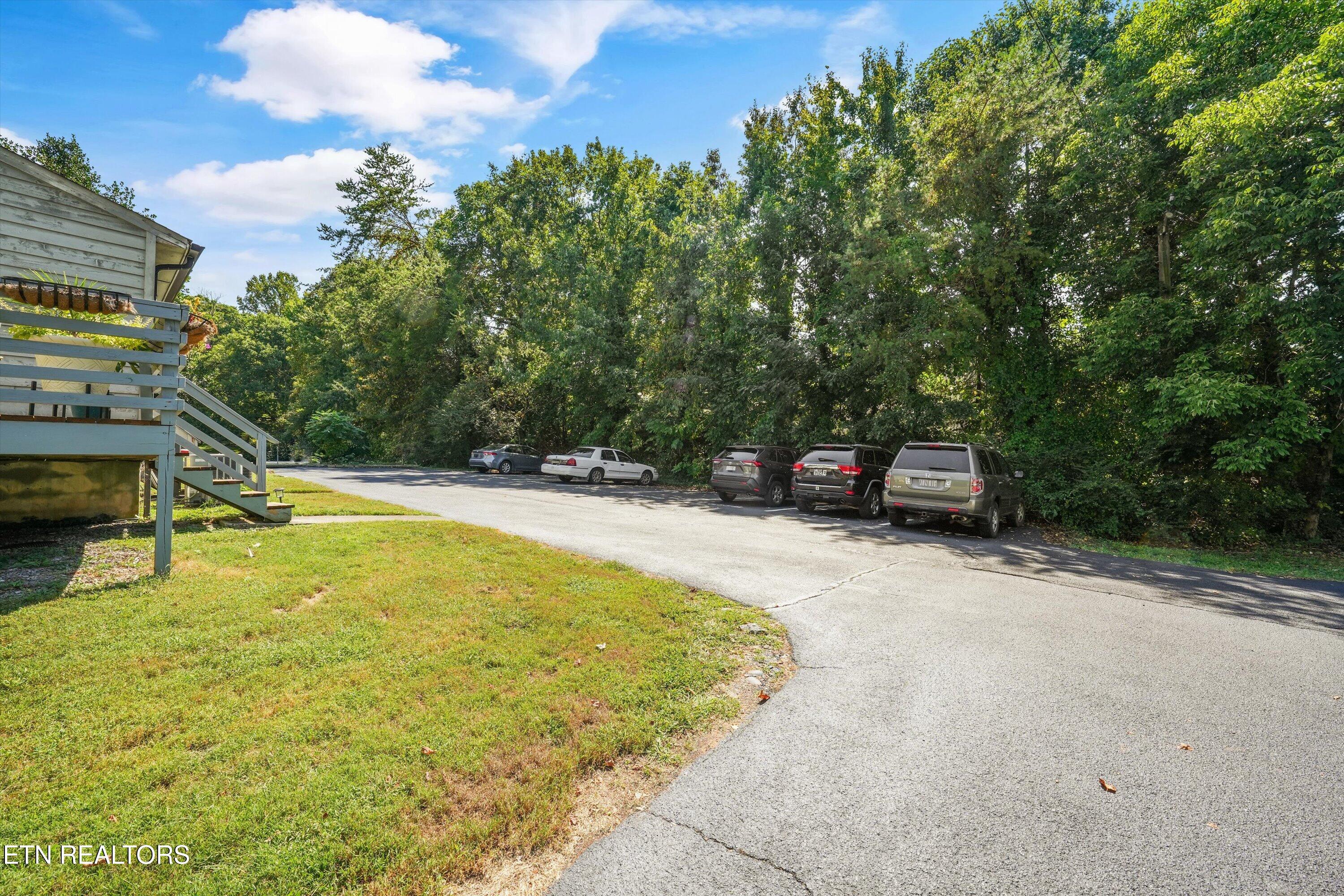 617 Idlewood Knoxville TN 37923