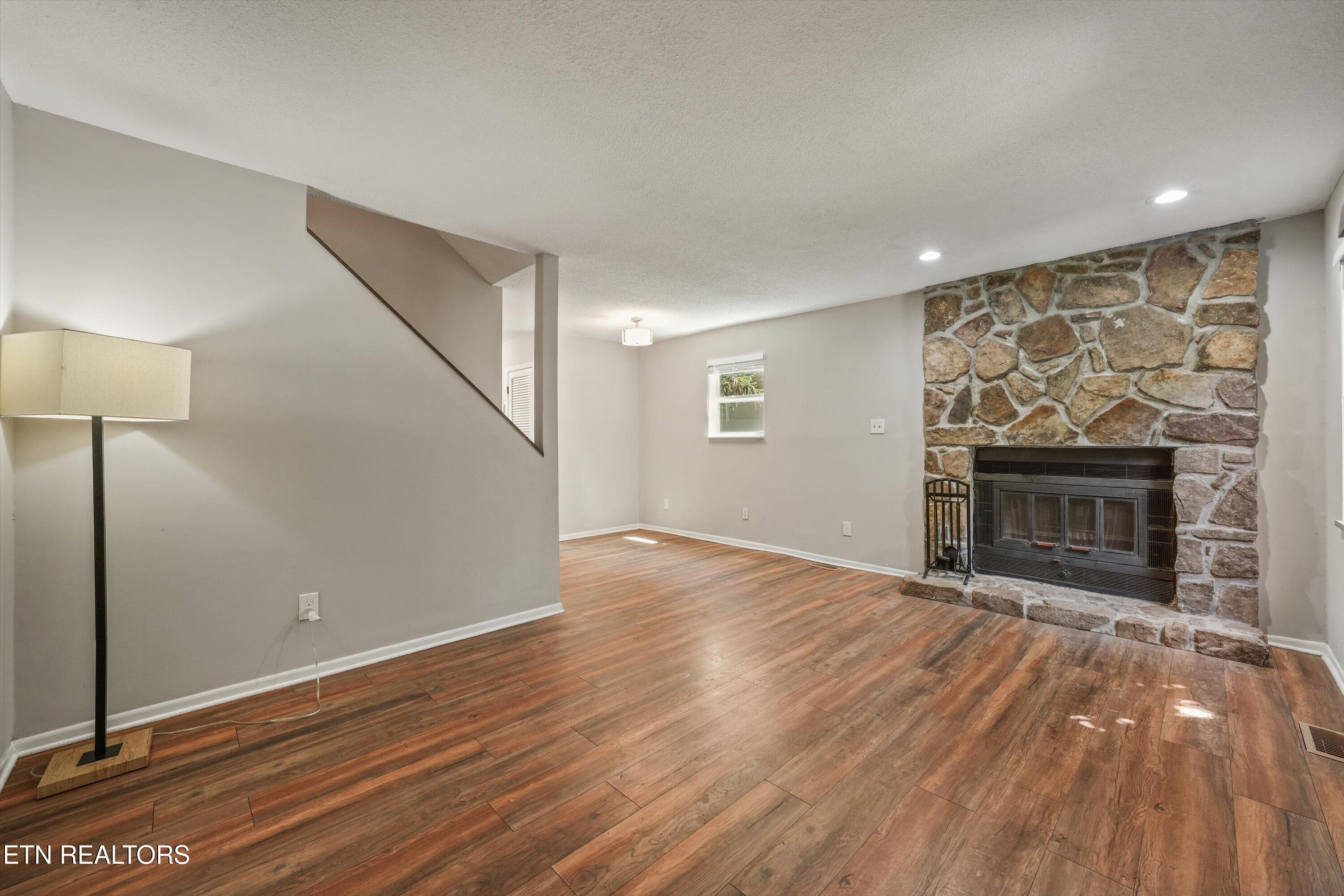 617 Idlewood Knoxville TN 37923