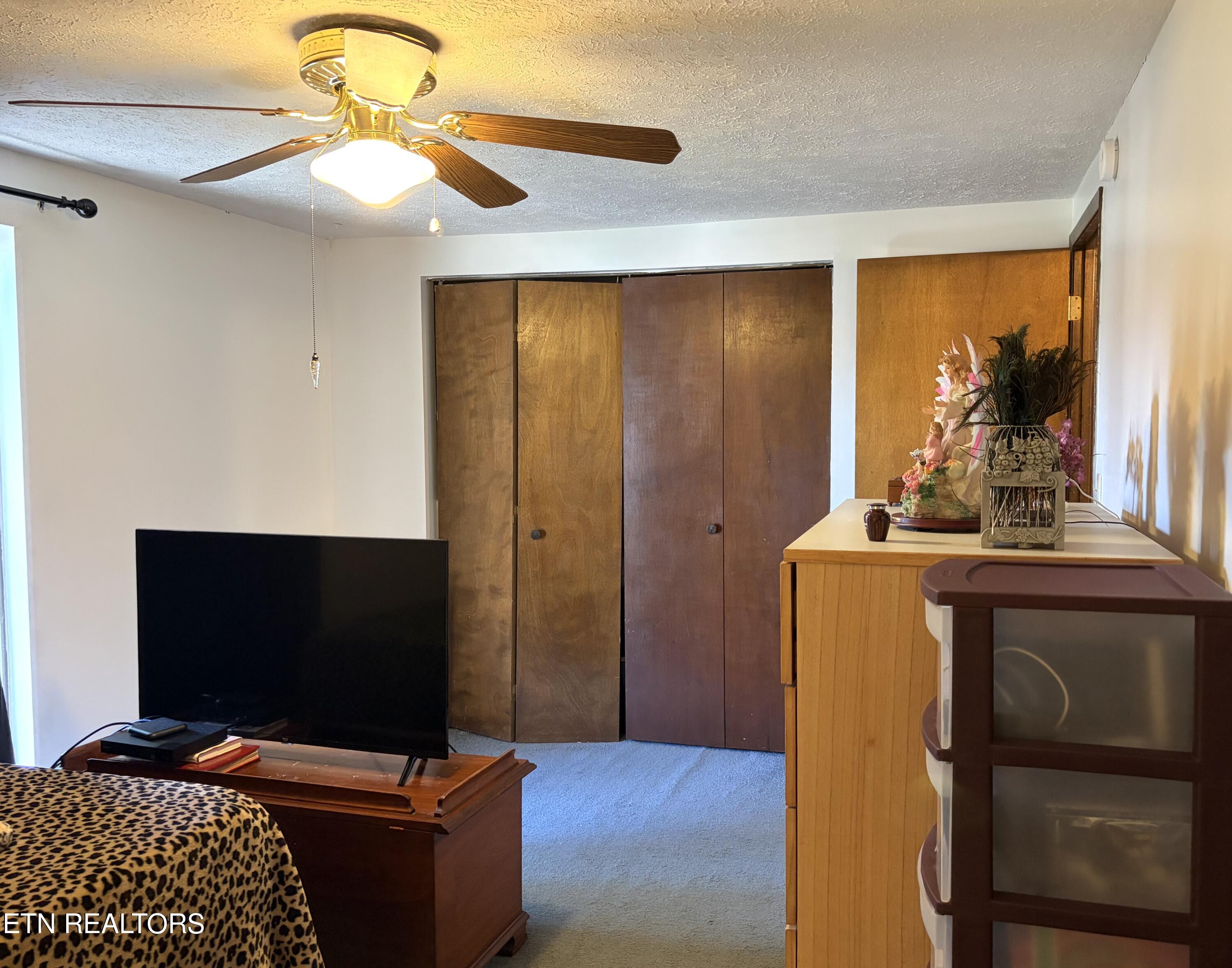 625 S Asbury Drive Pigeon Forge TN 37863
