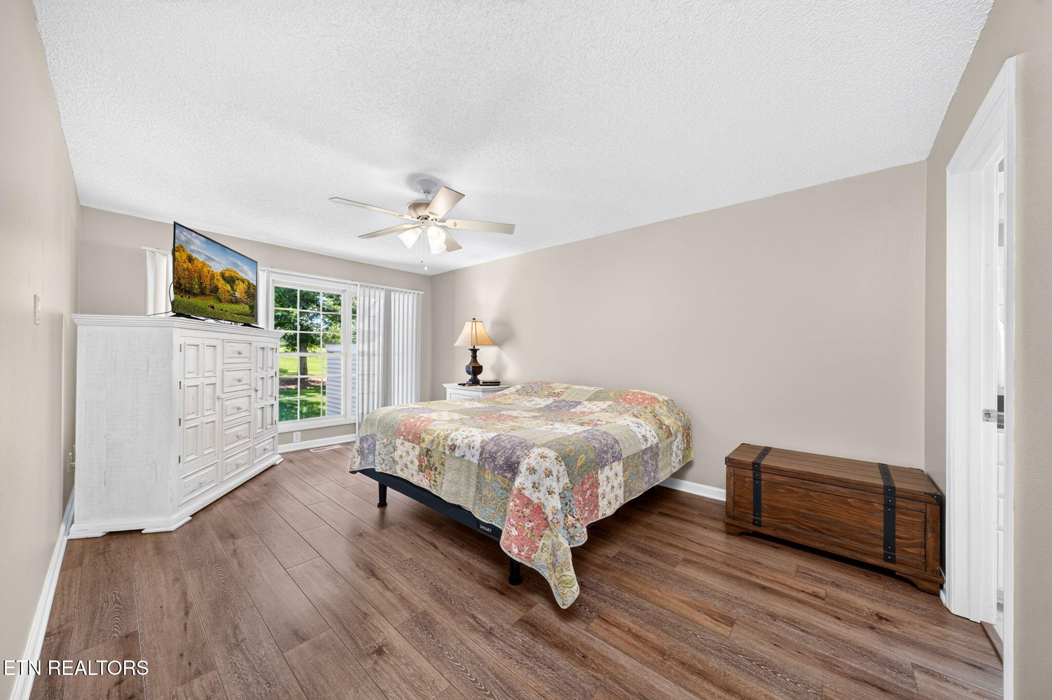 22 Augustine Lane Crossville TN 38558