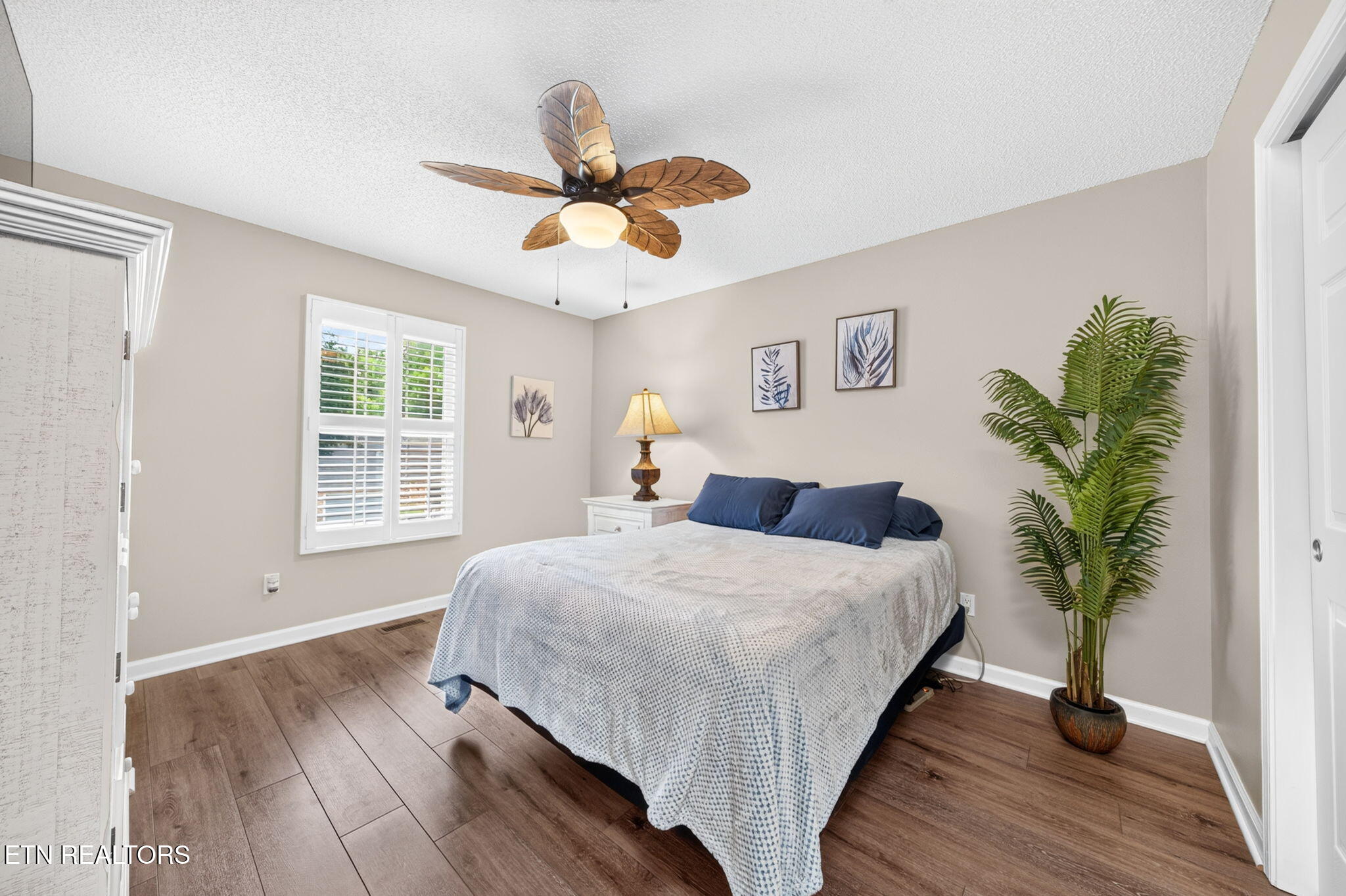 22 Augustine Lane Crossville TN 38558