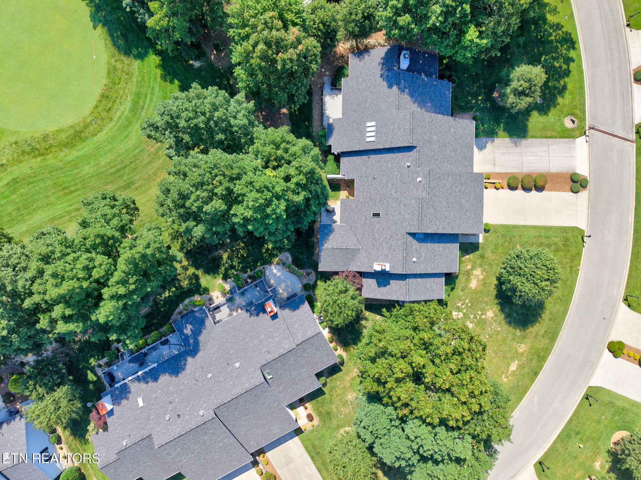 22 Augustine Lane Crossville TN 38558