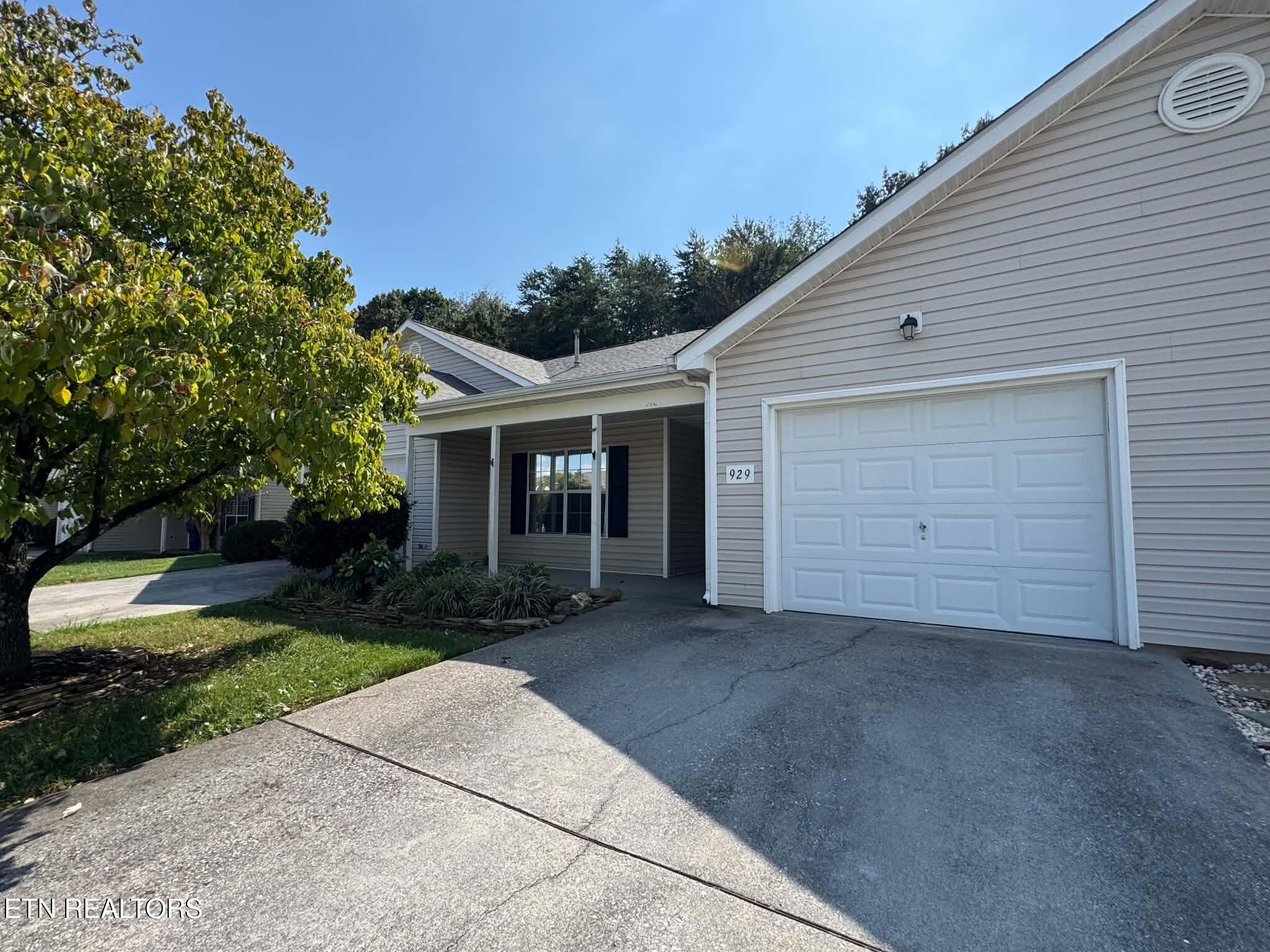 929 Ashley Michelle Court Knoxville TN 37934