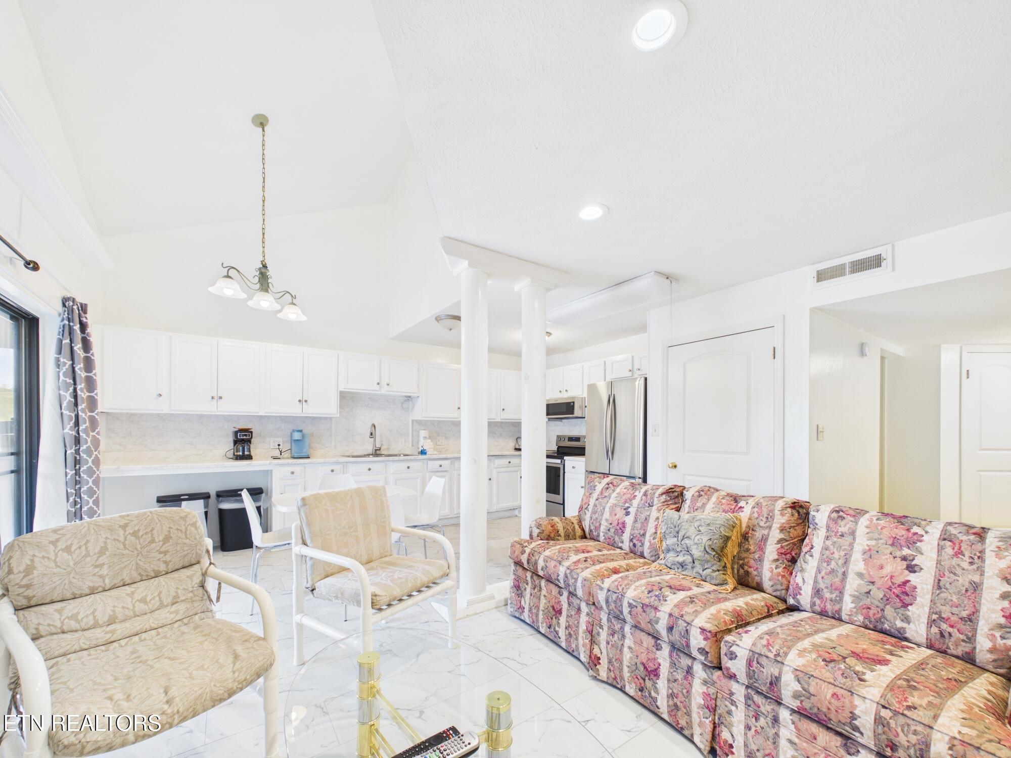 616 Turkey Nest Road Gatlinburg TN 37738