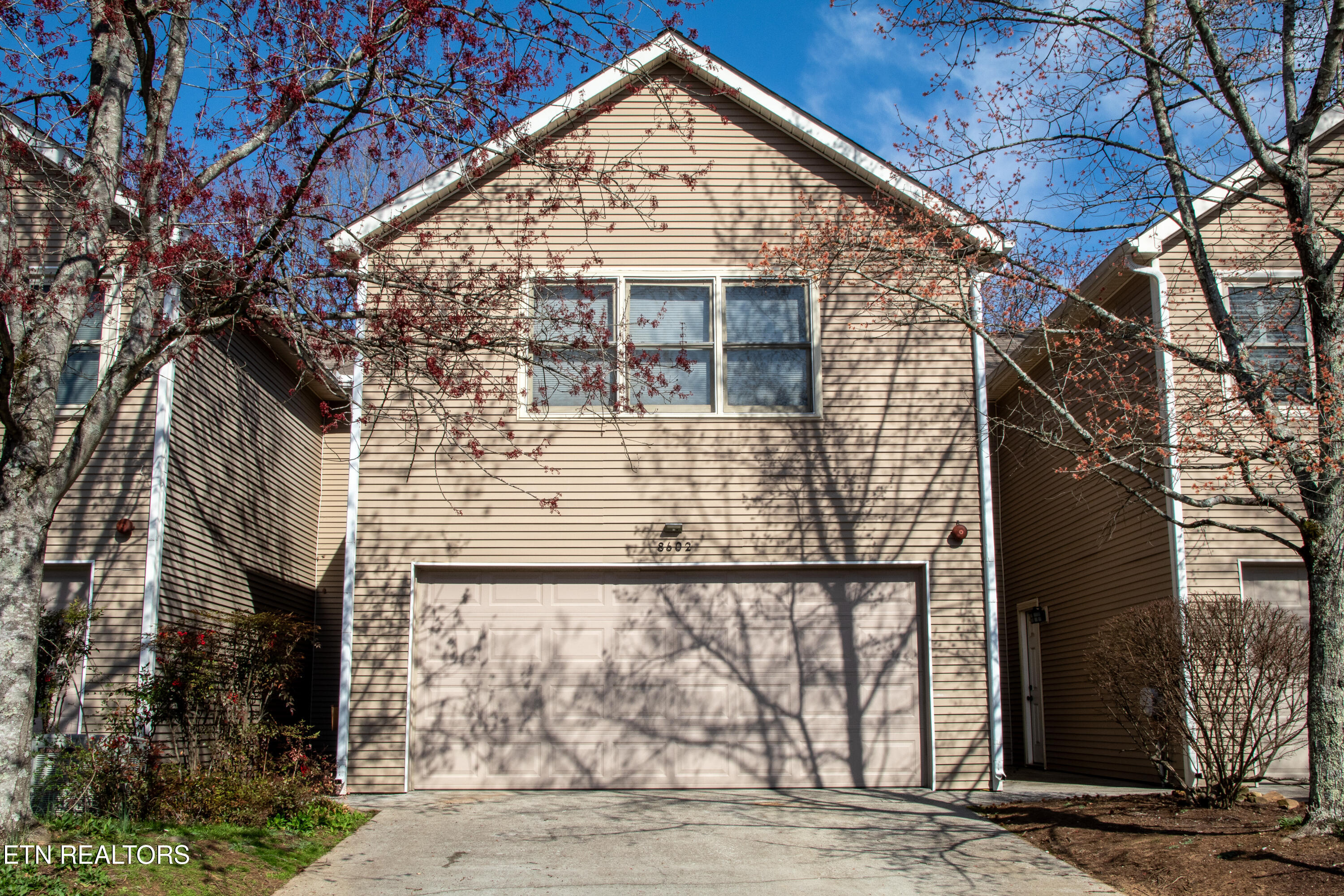 8602 Old Carriage Court Knoxville TN 37923