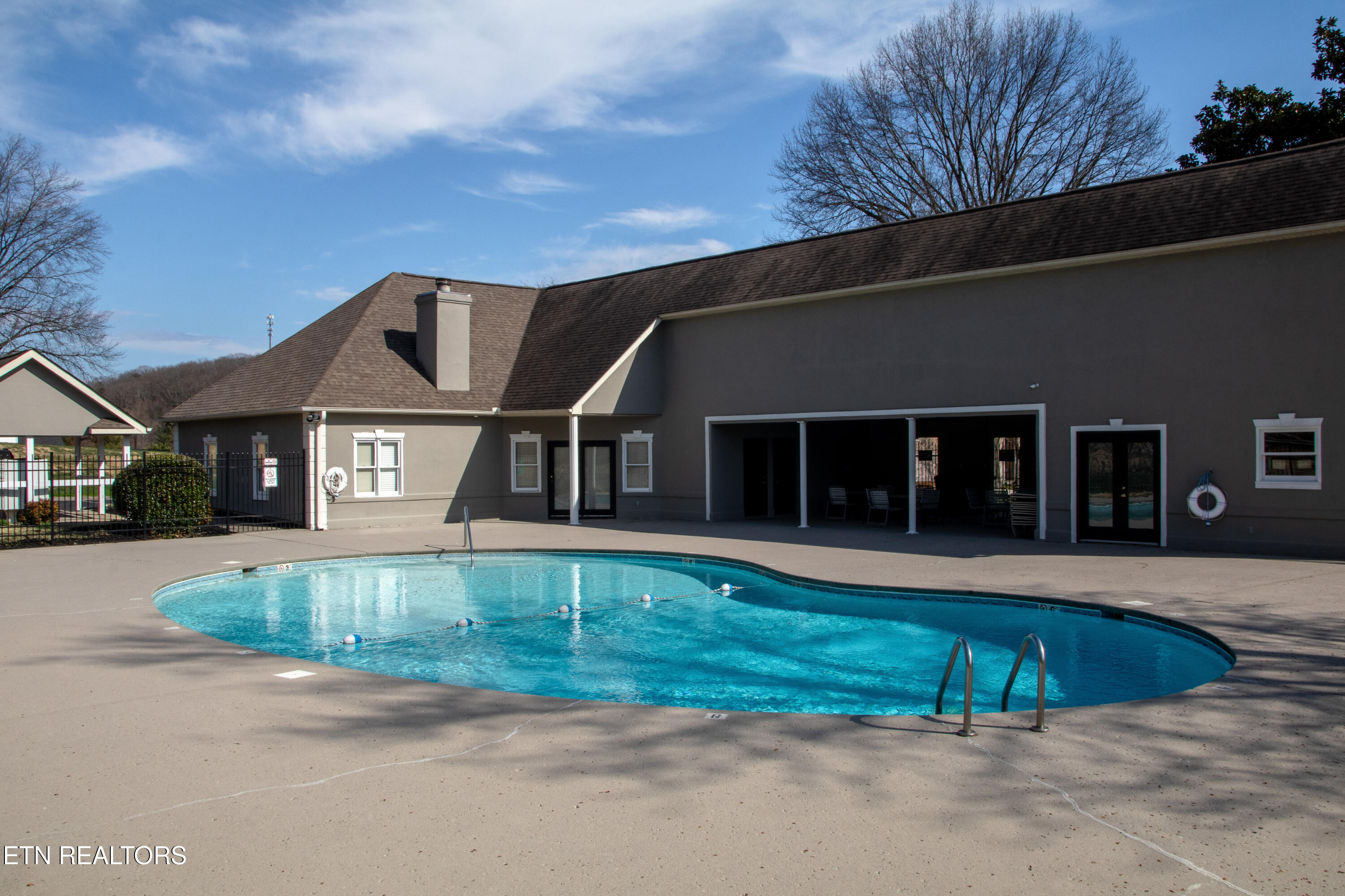 8602 Old Carriage Court Knoxville TN 37923