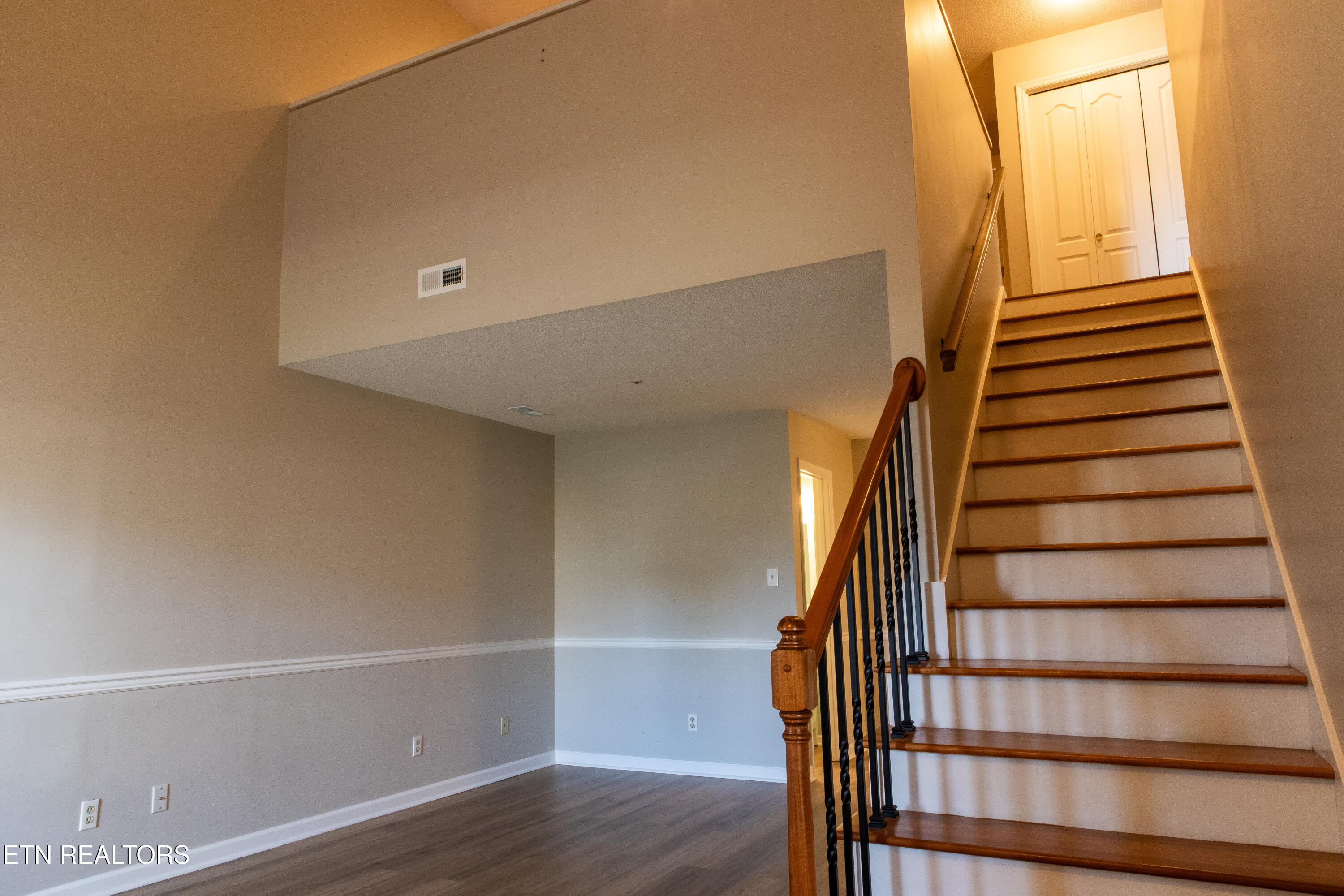 8602 Old Carriage Court Knoxville TN 37923