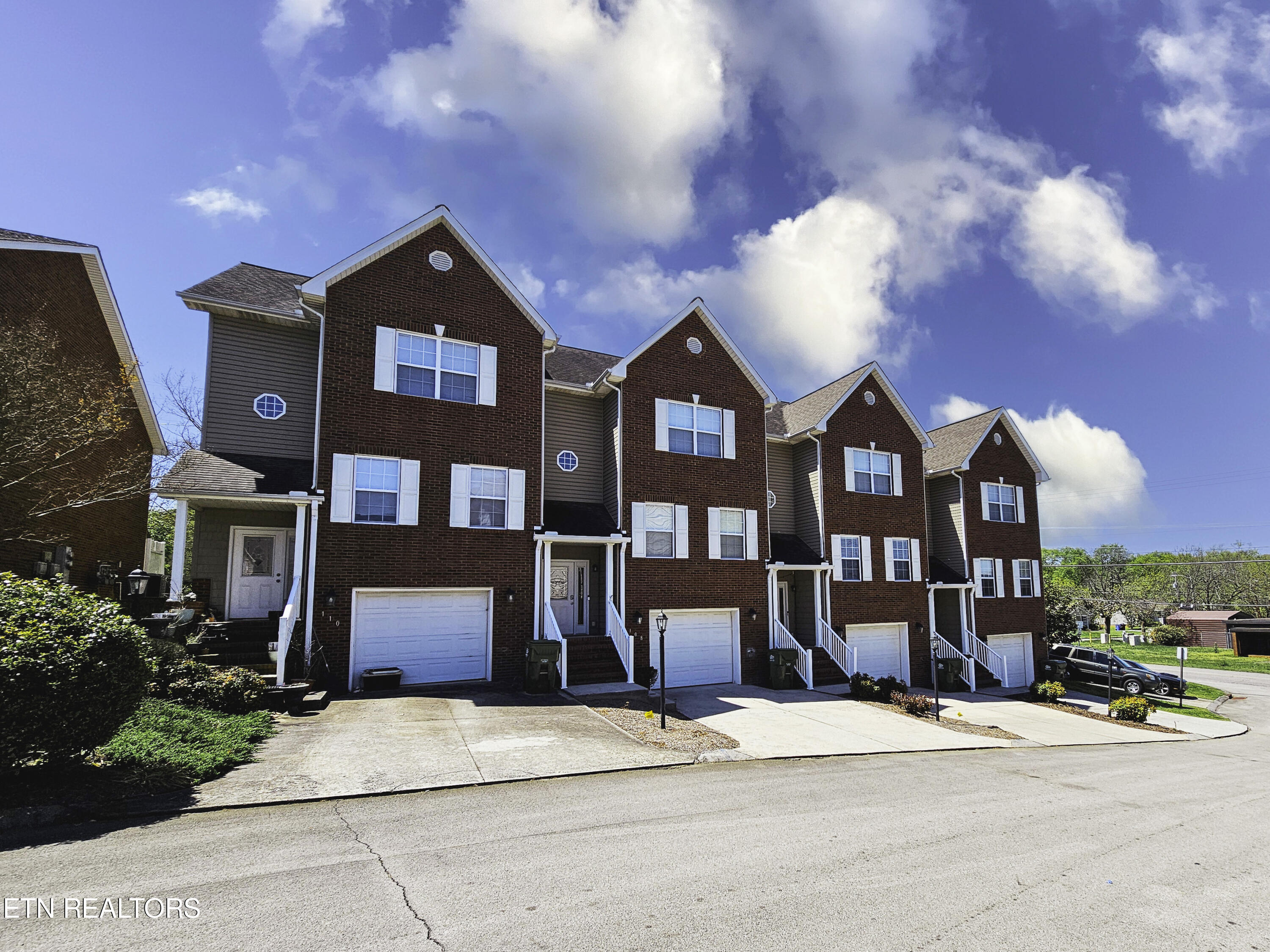 108 Olivia Lane Maryville TN 37804