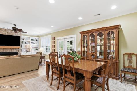 1683 Mountain Drive Lenoir City TN 37772