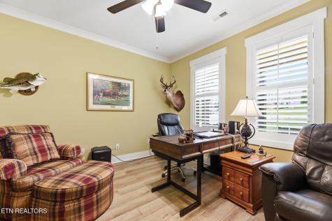 1683 Mountain Drive Lenoir City TN 37772