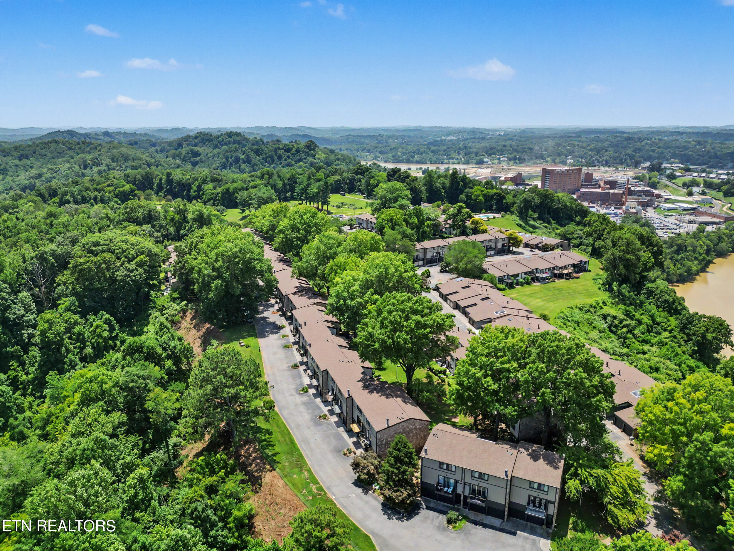 1946 Cherokee Bluff Drive Knoxville TN 37920