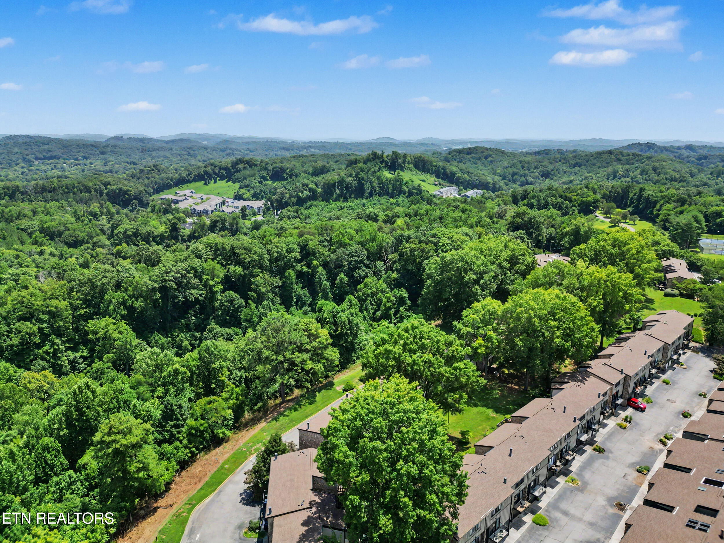 1946 Cherokee Bluff Drive Knoxville TN 37920