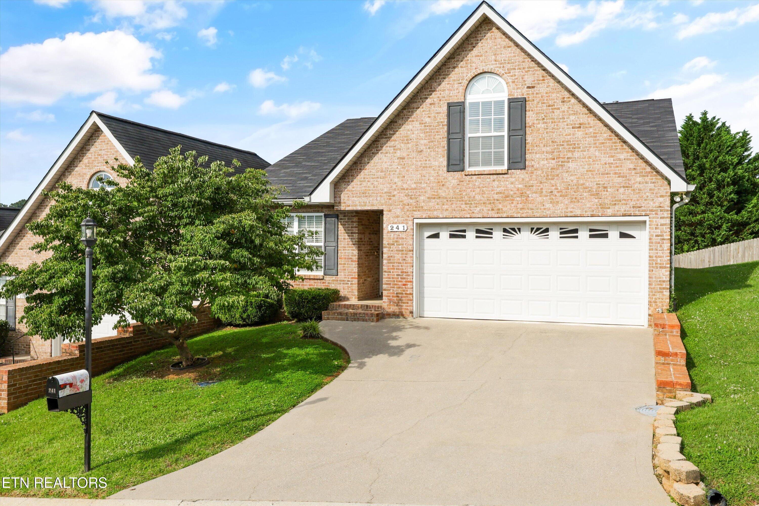 241 El Grande Lane Lenoir City TN 37771