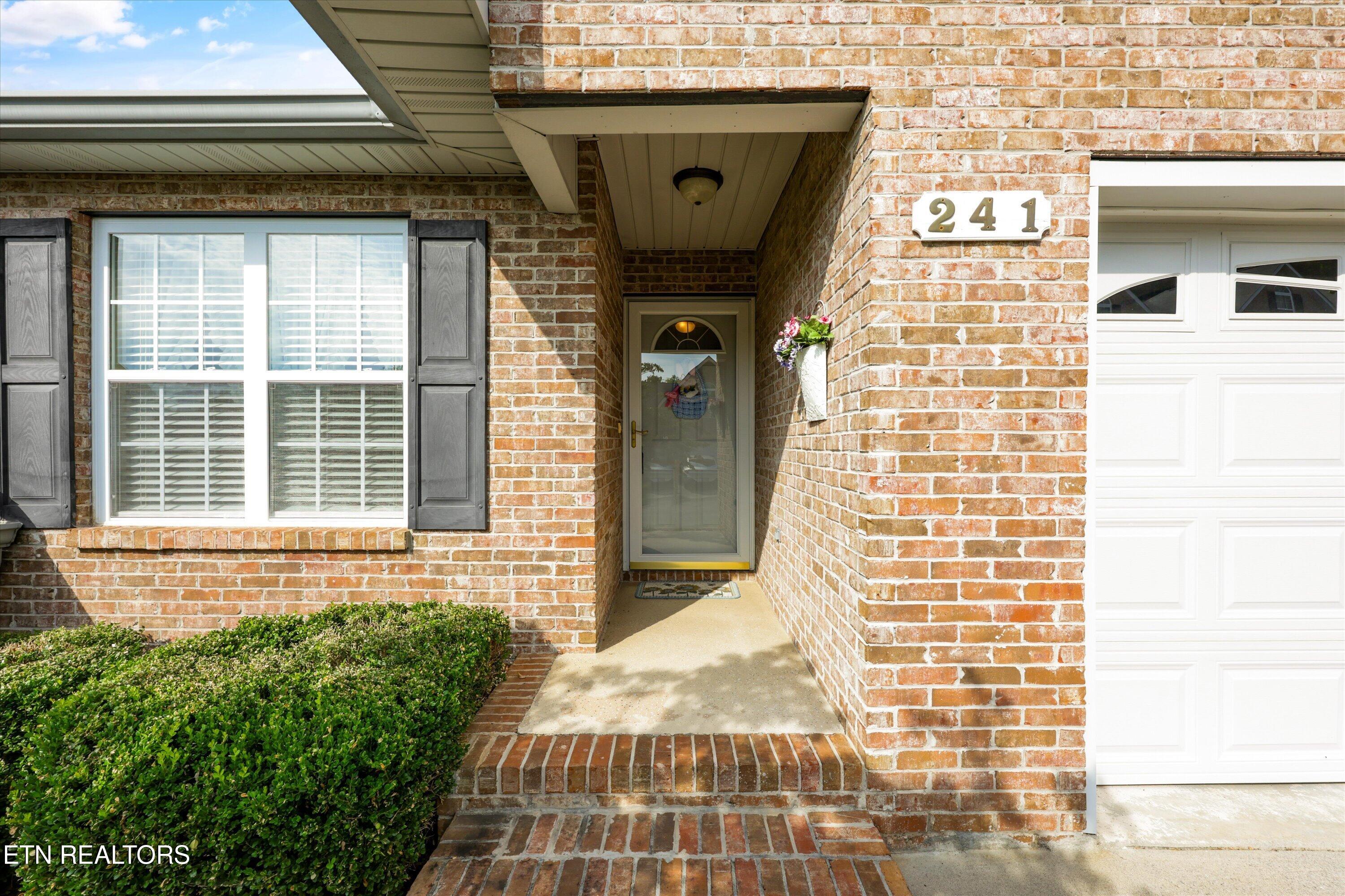 241 El Grande Lane Lenoir City TN 37771
