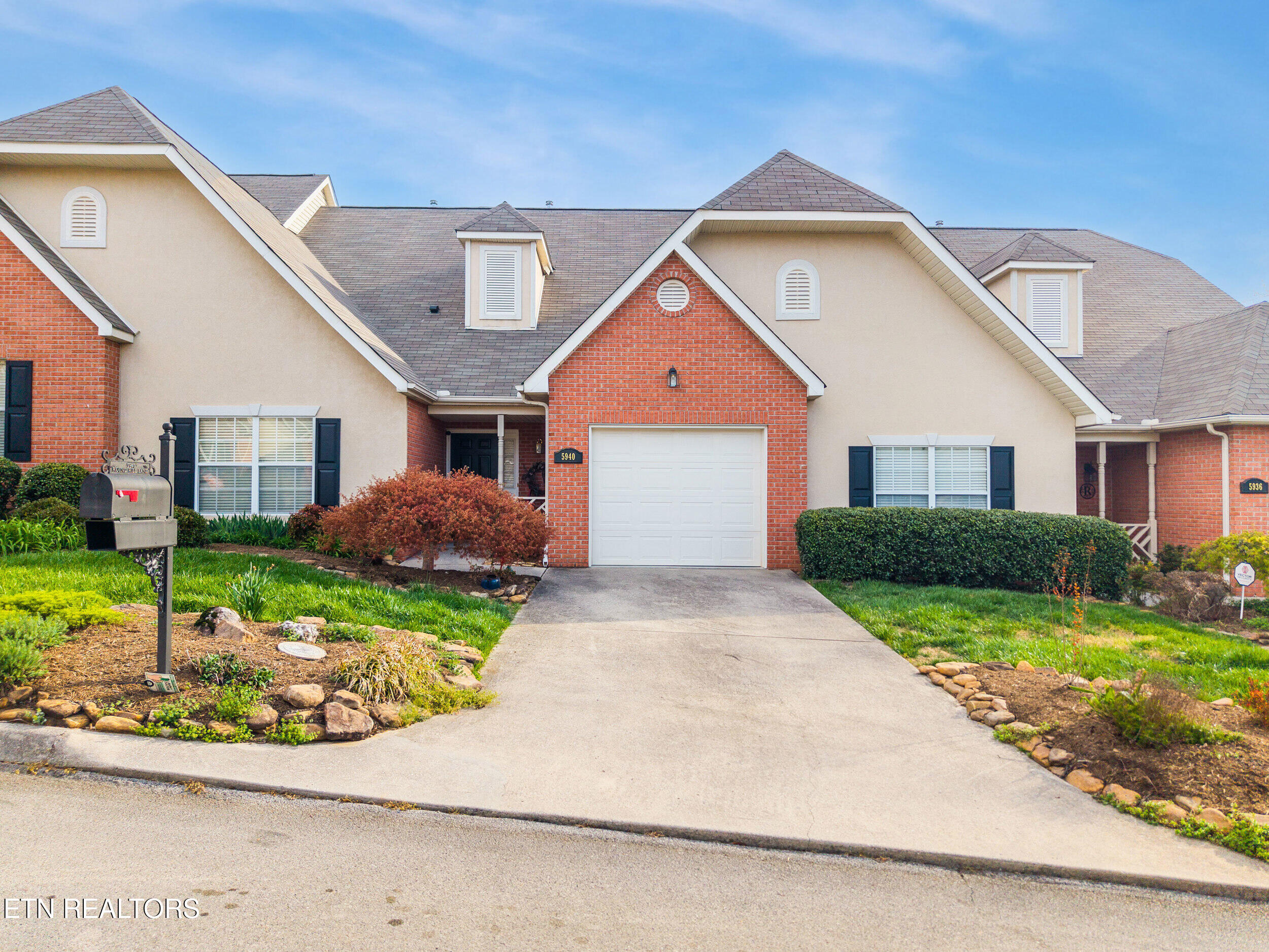 5940 Round Hill Lane Knoxville TN 37912