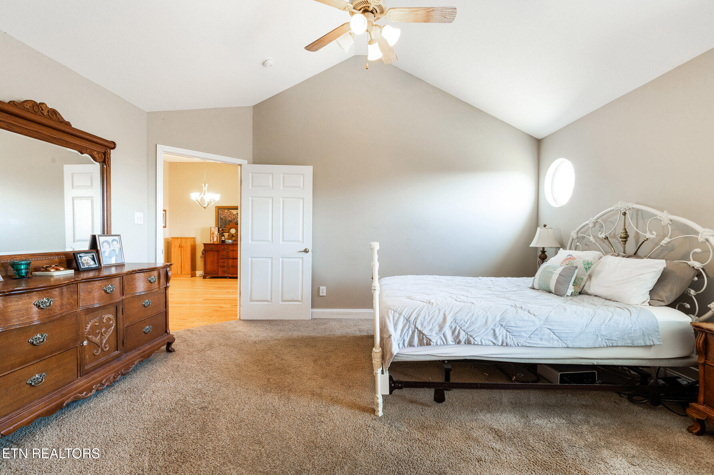 5940 Round Hill Lane Knoxville TN 37912