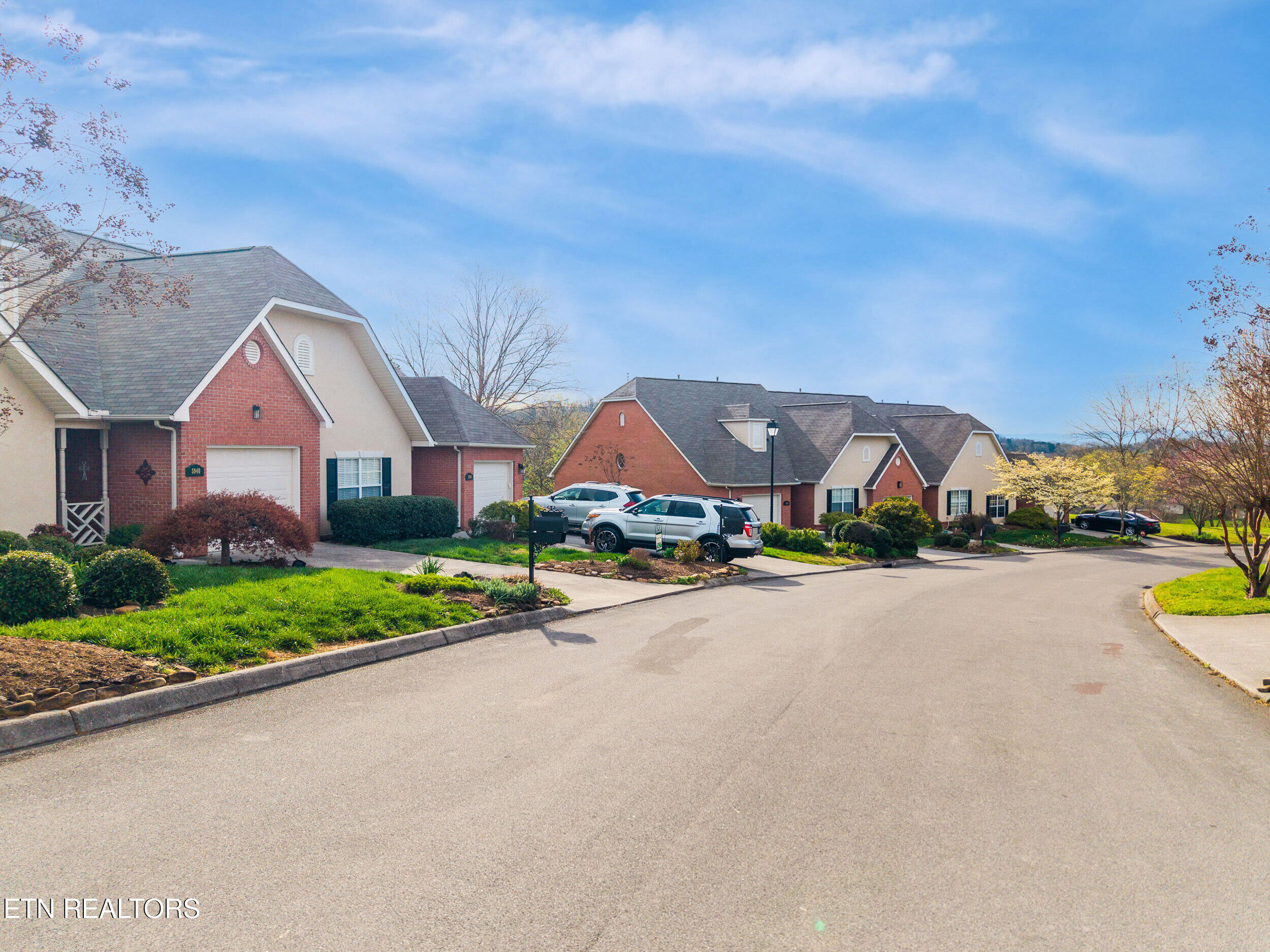 5940 Round Hill Lane Knoxville TN 37912