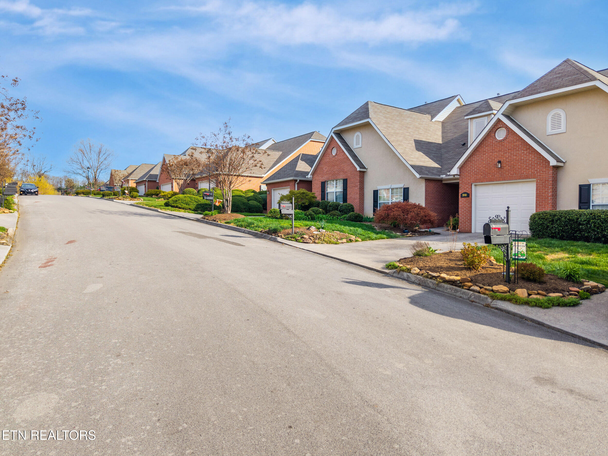 5940 Round Hill Lane Knoxville TN 37912