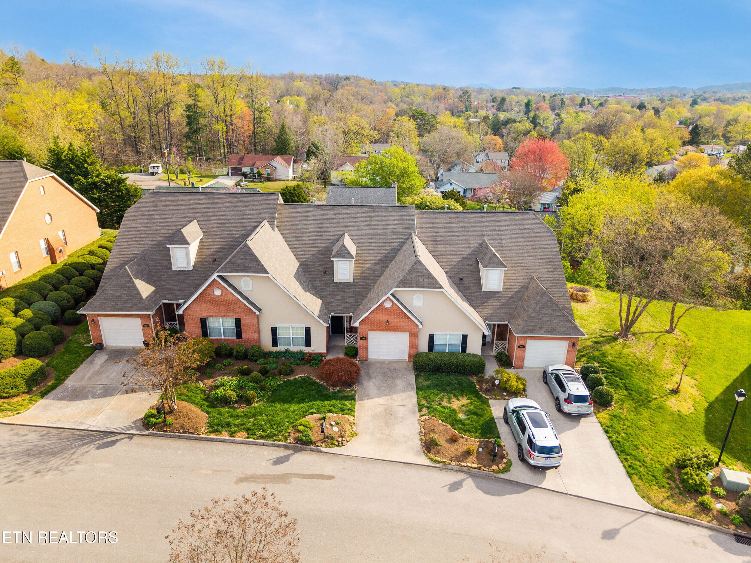 5940 Round Hill Lane Knoxville TN 37912