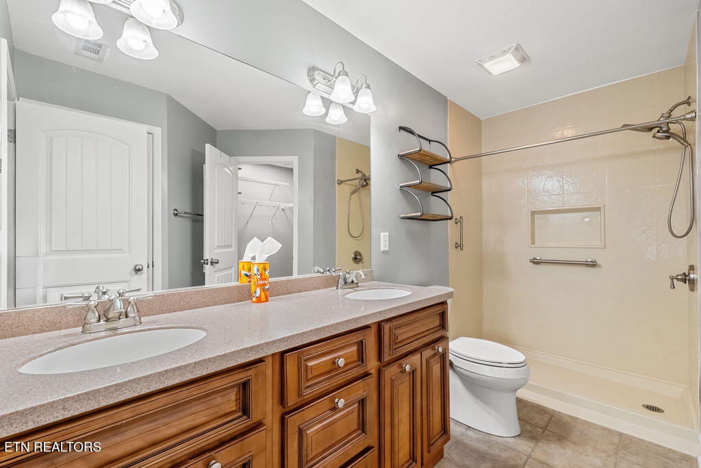 2102 Beacon Light Way Knoxville TN 37931