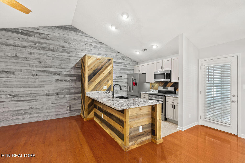 2102 Beacon Light Way Knoxville TN 37931