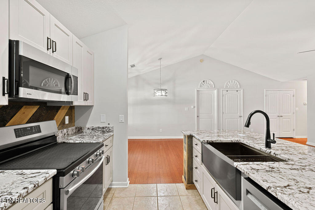 2102 Beacon Light Way Knoxville TN 37931
