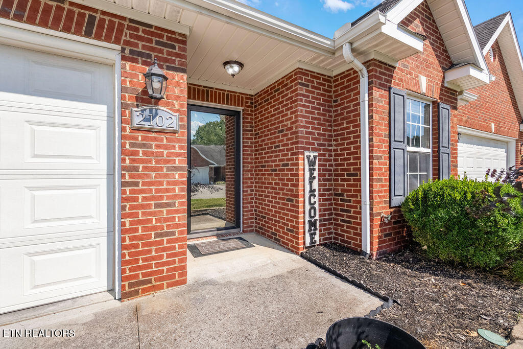 2102 Beacon Light Way Knoxville TN 37931