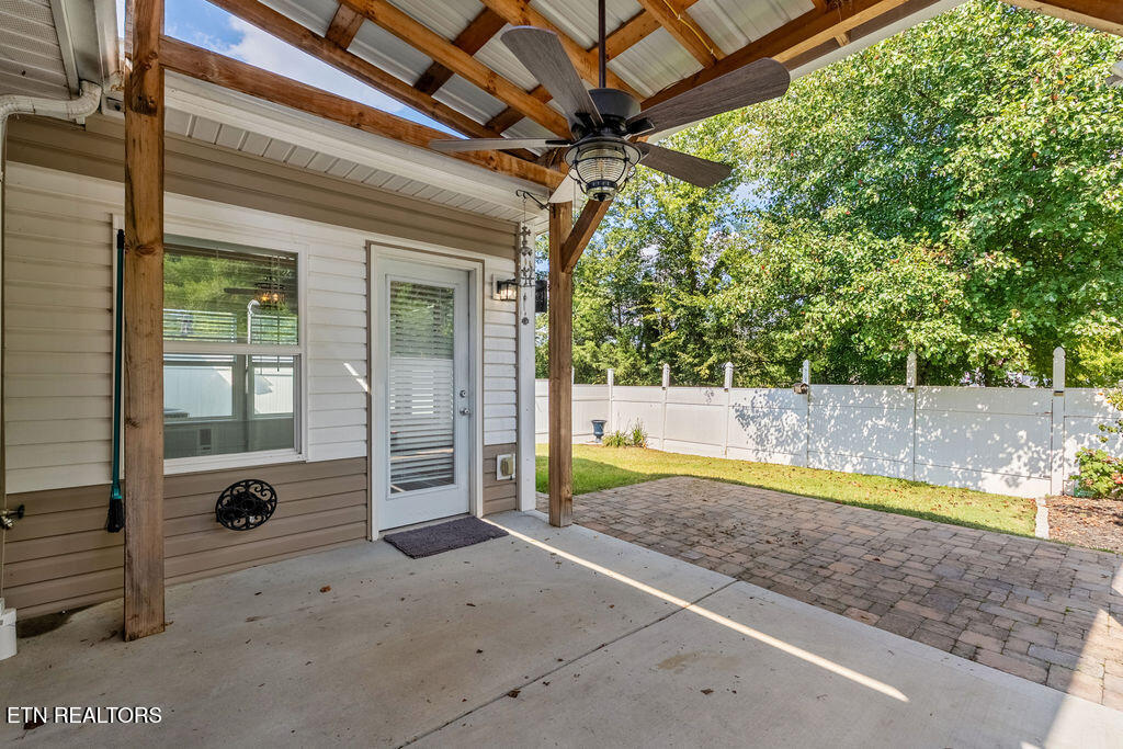 2102 Beacon Light Way Knoxville TN 37931