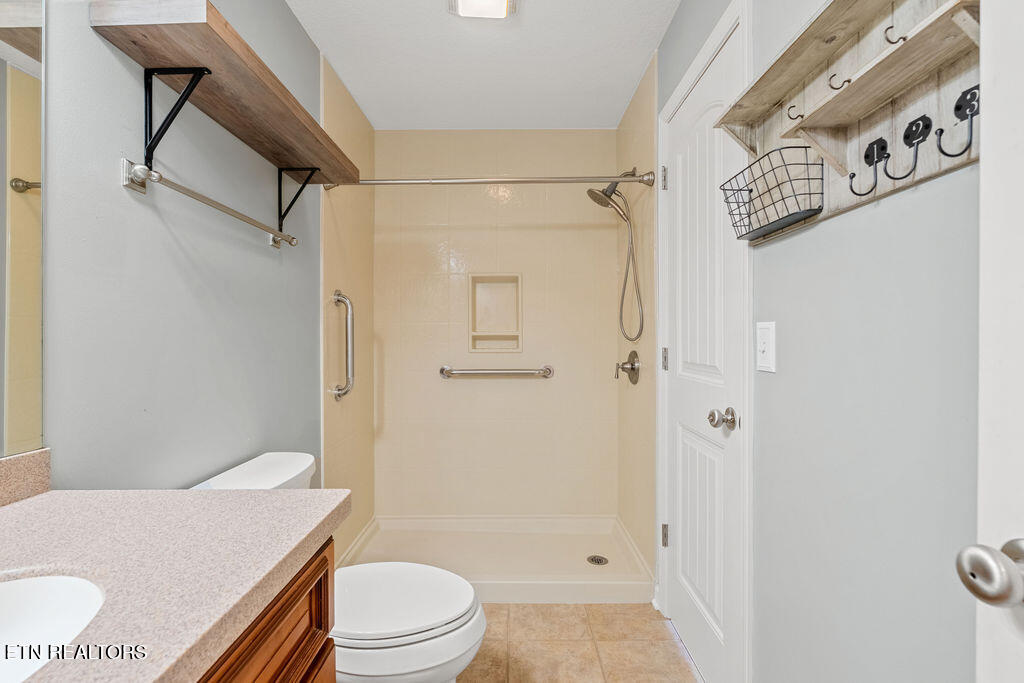 2102 Beacon Light Way Knoxville TN 37931