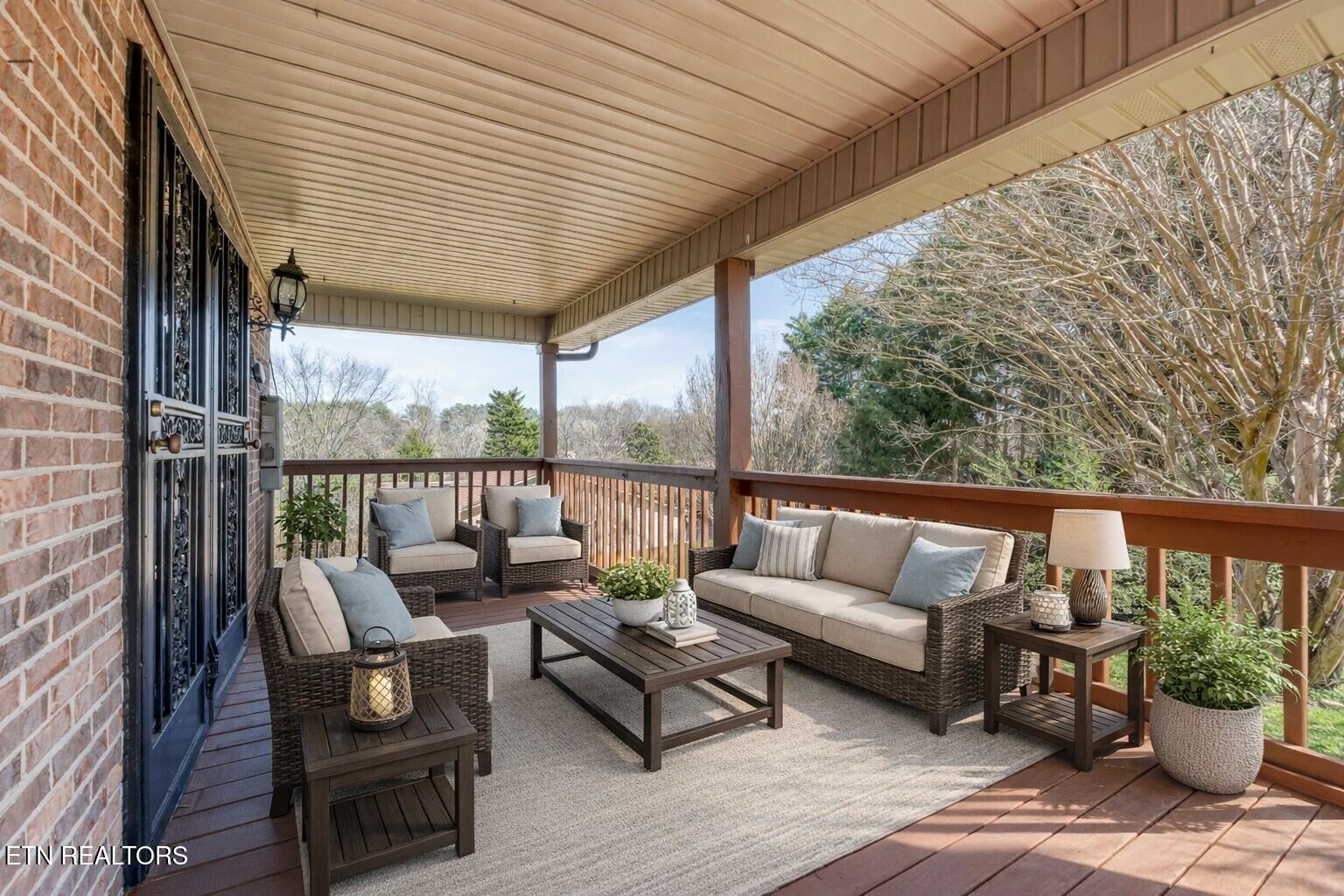 1144 N Rachaels Circle Maryville TN 37804