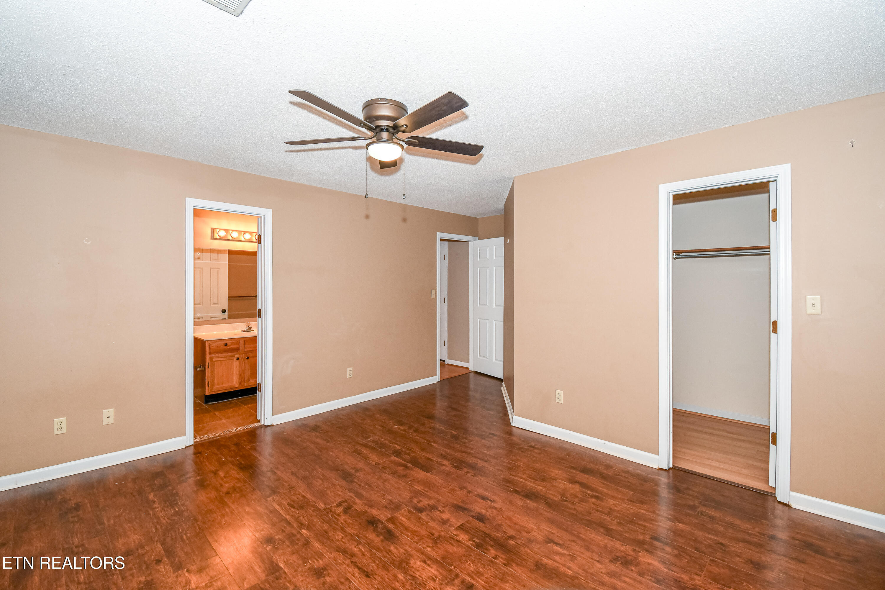 1144 N Rachaels Circle Maryville TN 37804