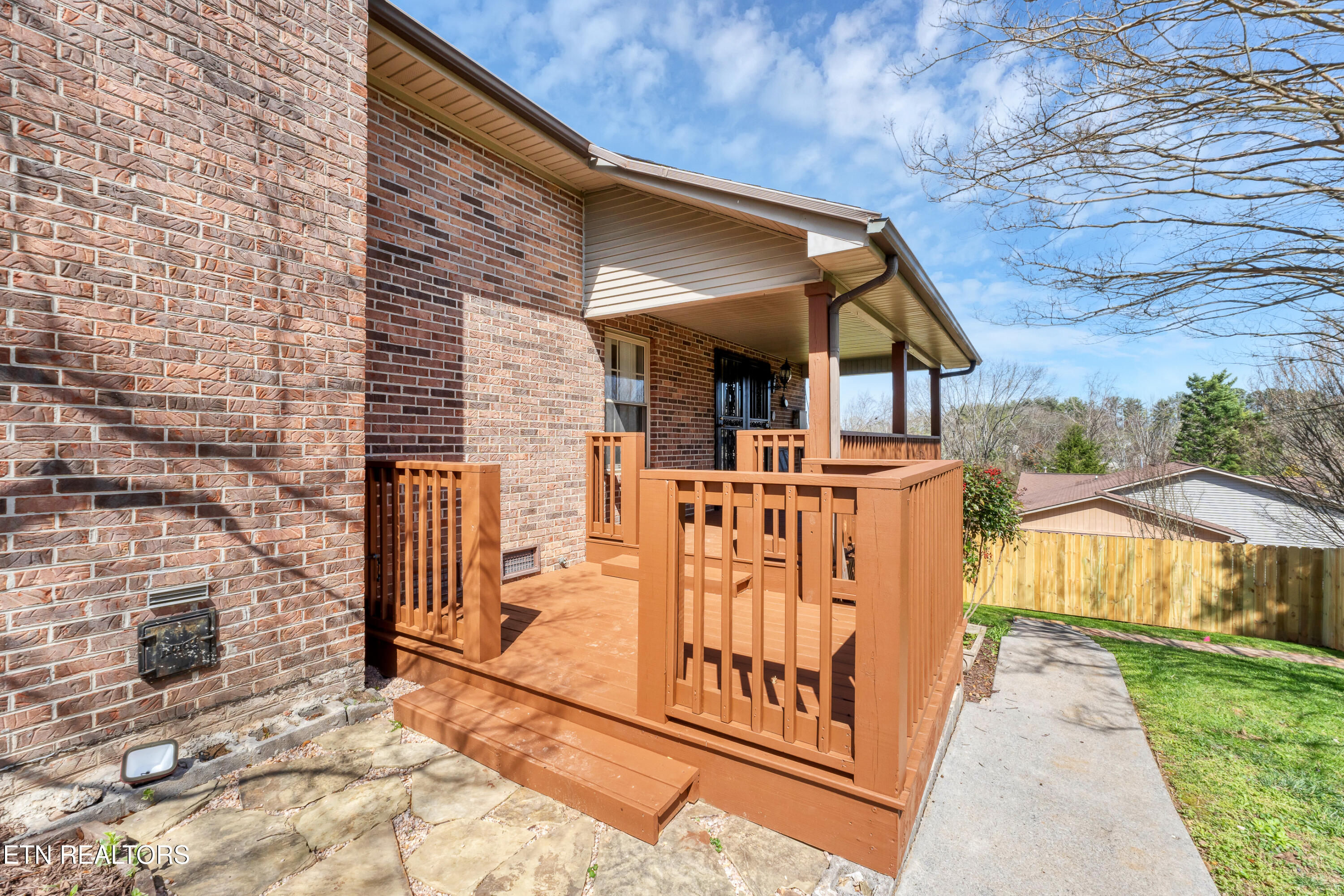 1144 N Rachaels Circle Maryville TN 37804