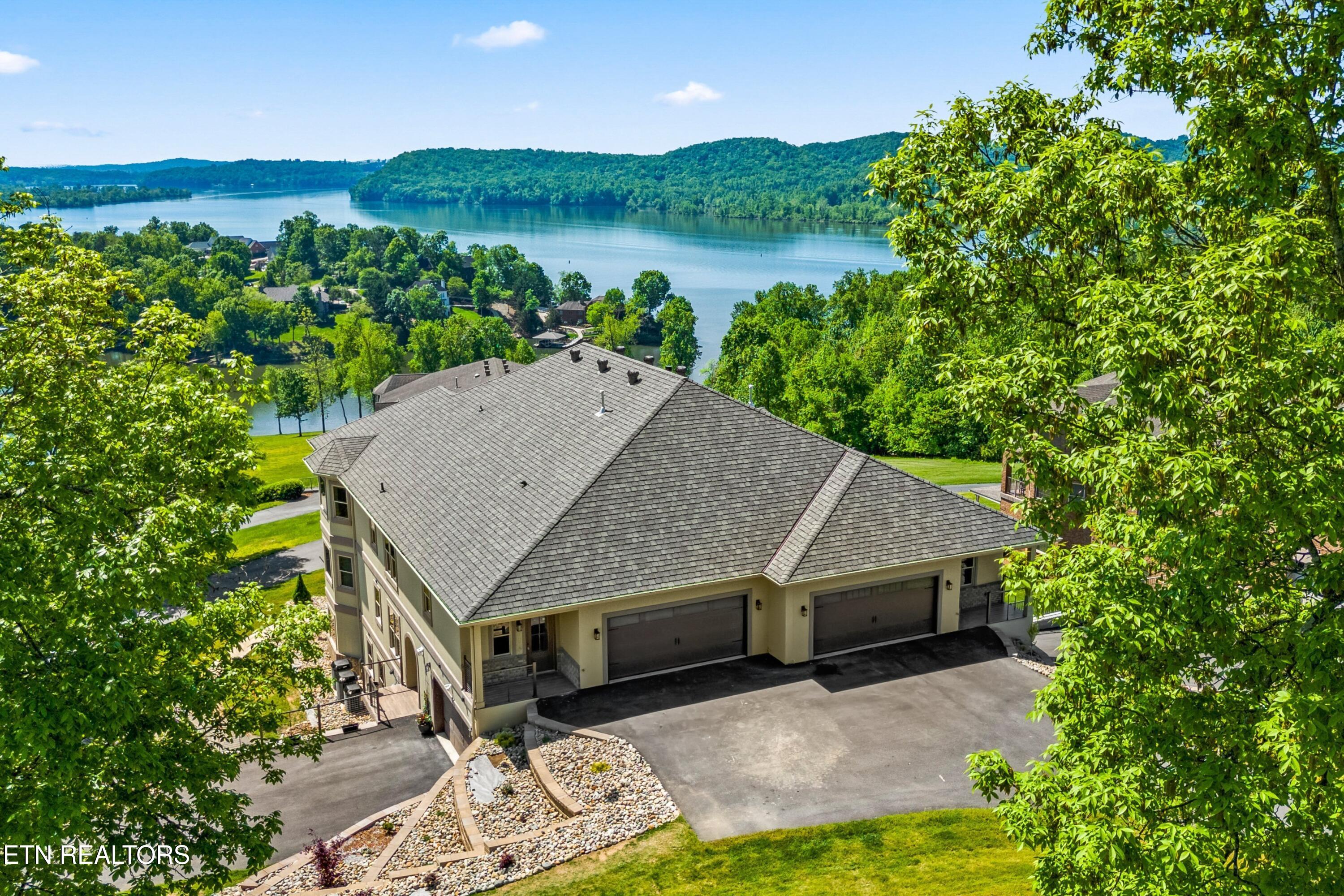 2412 Grand View Court Kingston TN 37763