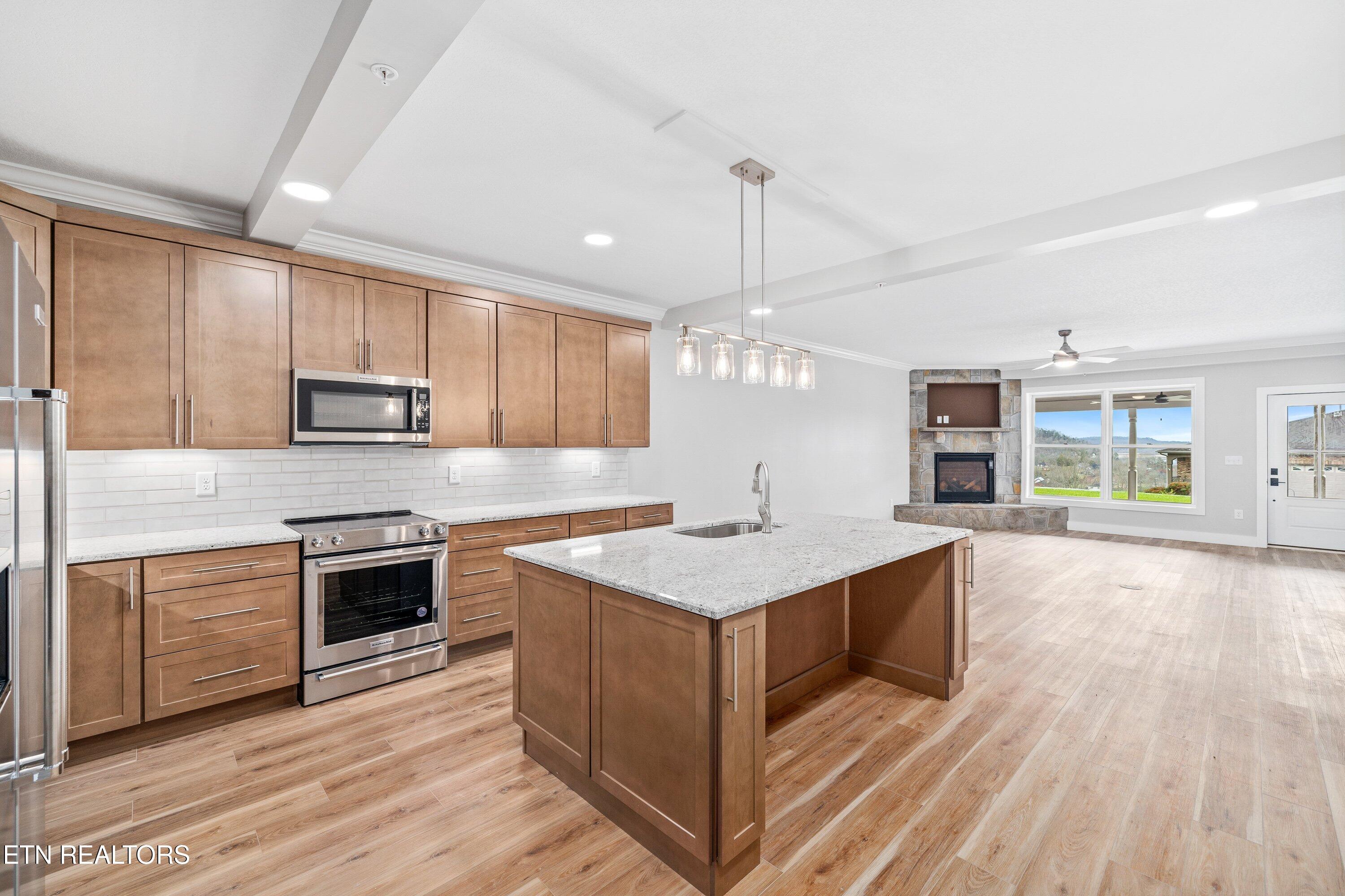 2412 Grand View Court Kingston TN 37763