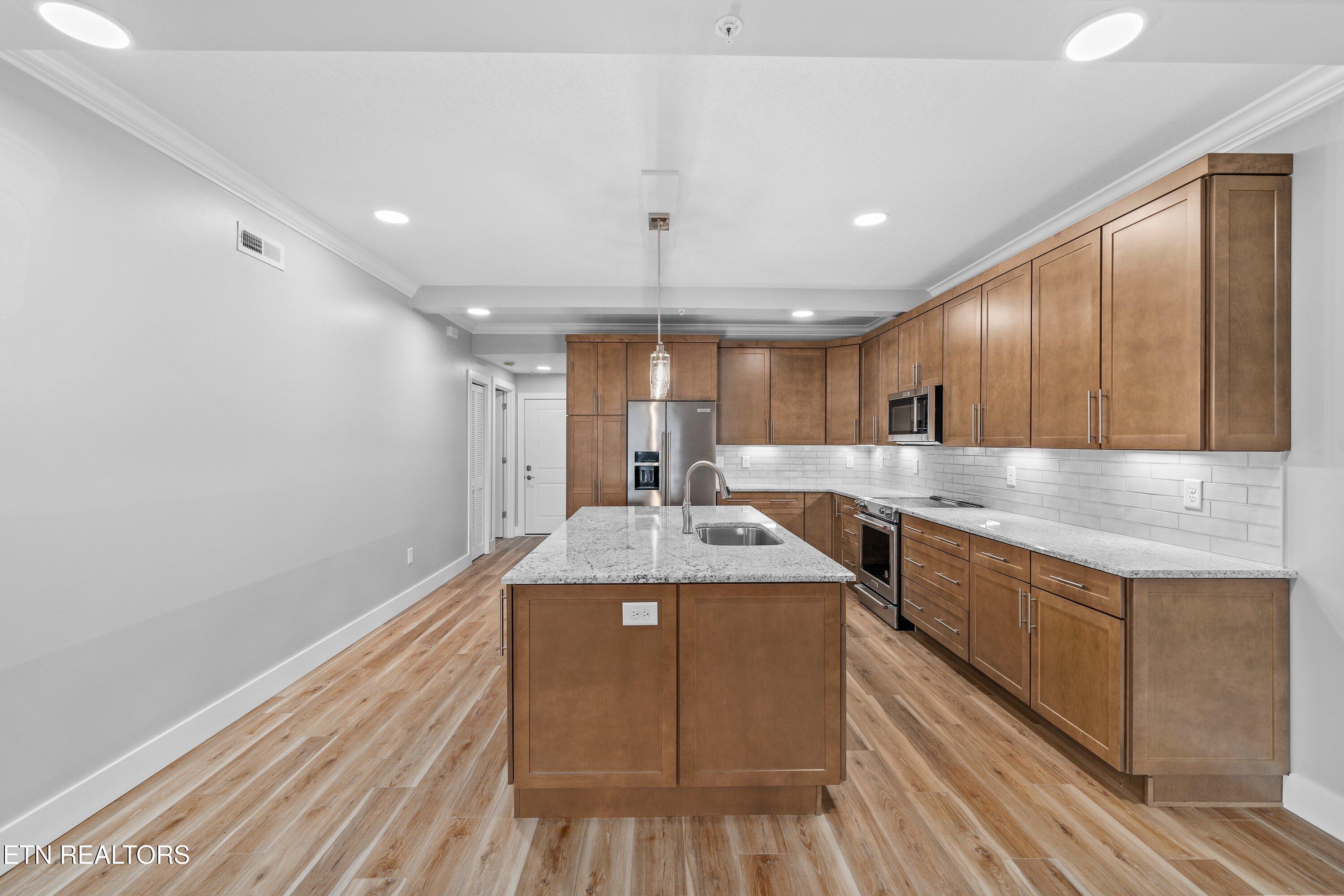 2412 Grand View Court Kingston TN 37763