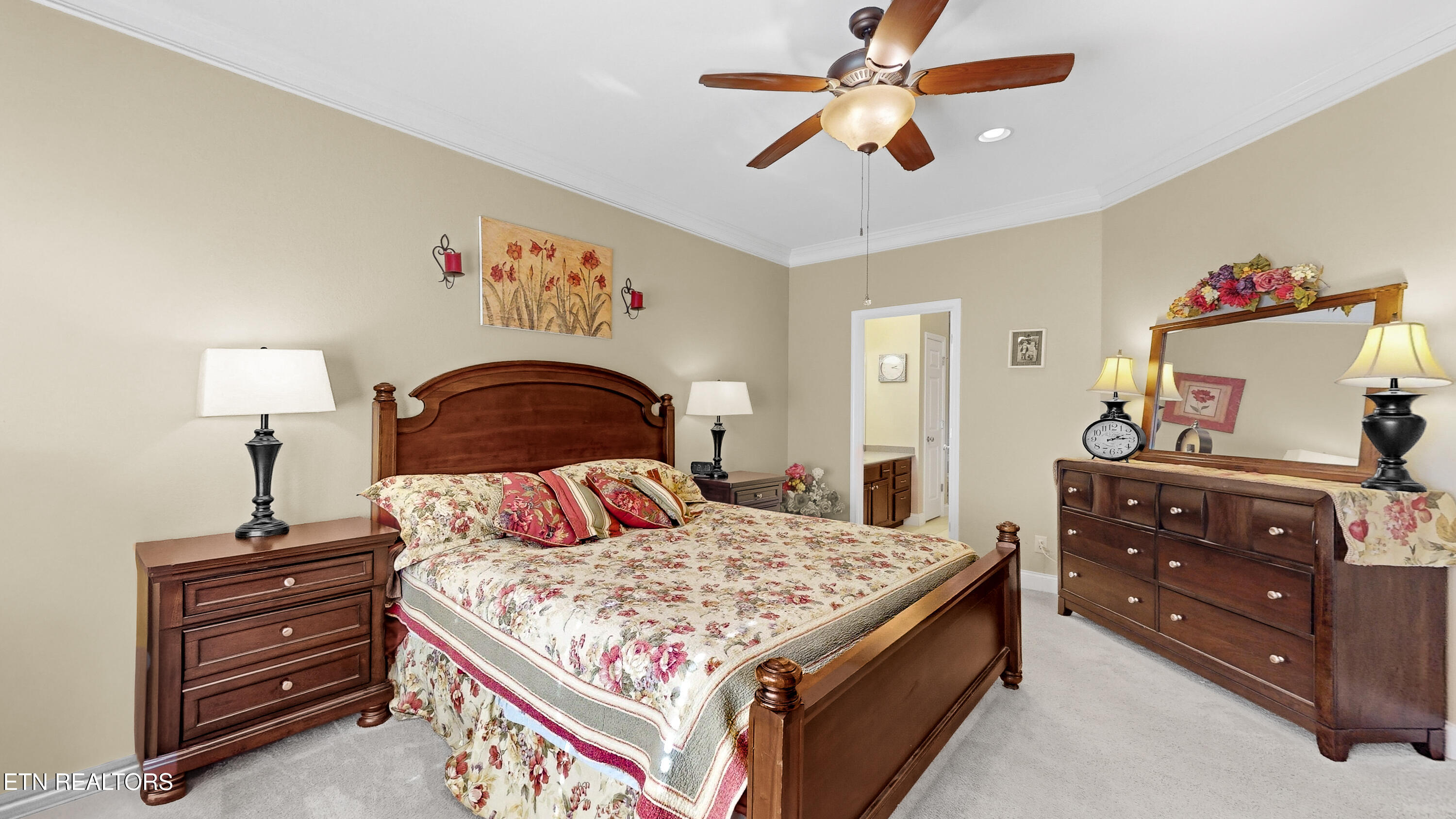 375 Meadow Walk Lane Lenoir City TN 37772