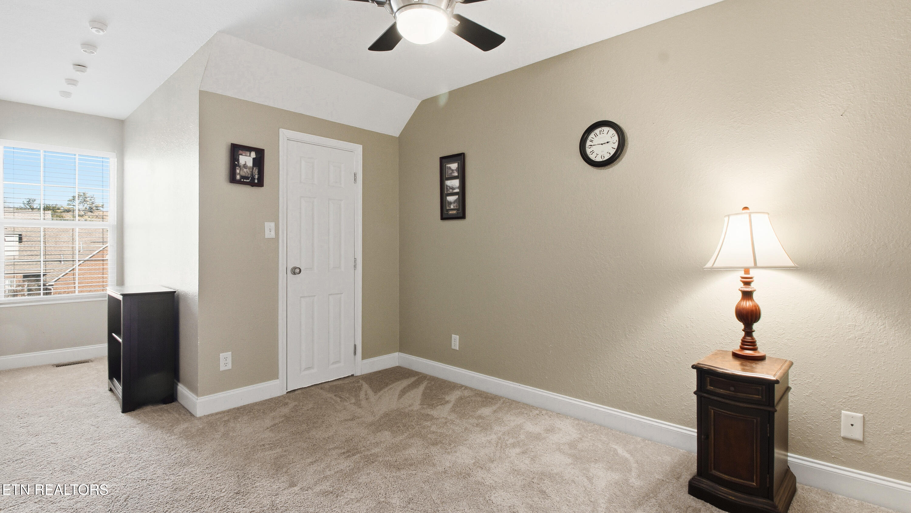 375 Meadow Walk Lane Lenoir City TN 37772