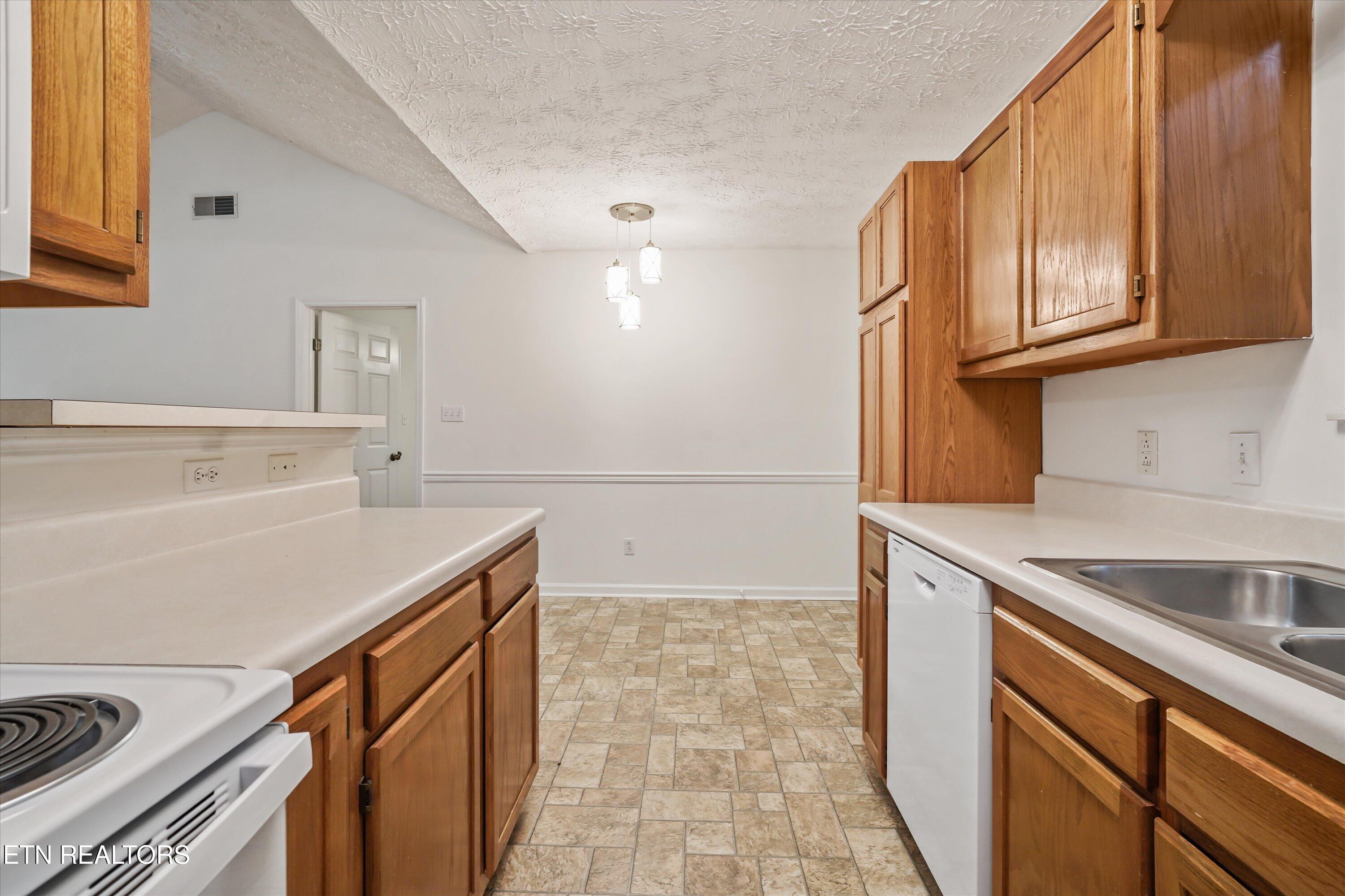 1307 Lucy Way Knoxville TN 37912