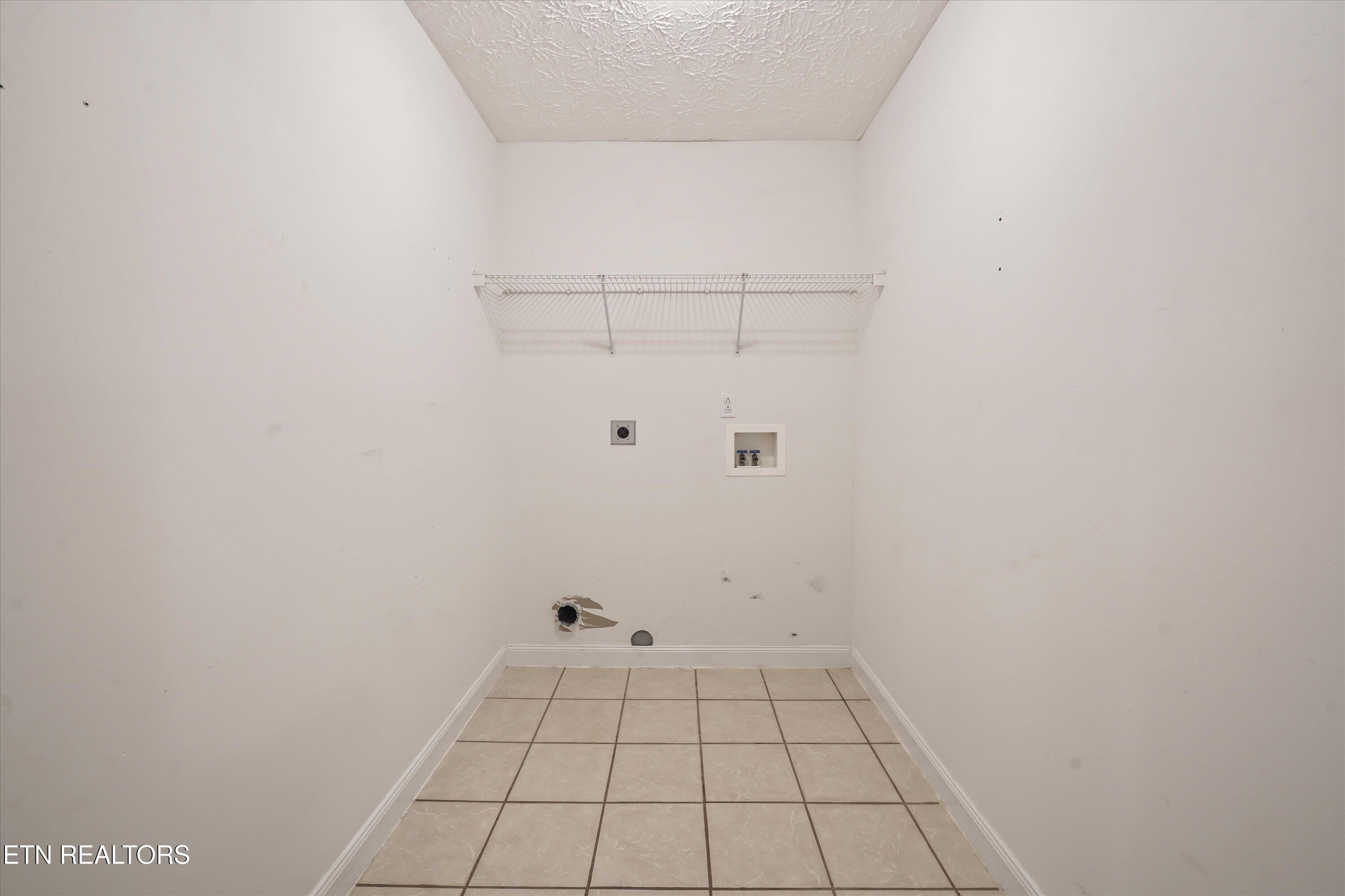 1307 Lucy Way Knoxville TN 37912