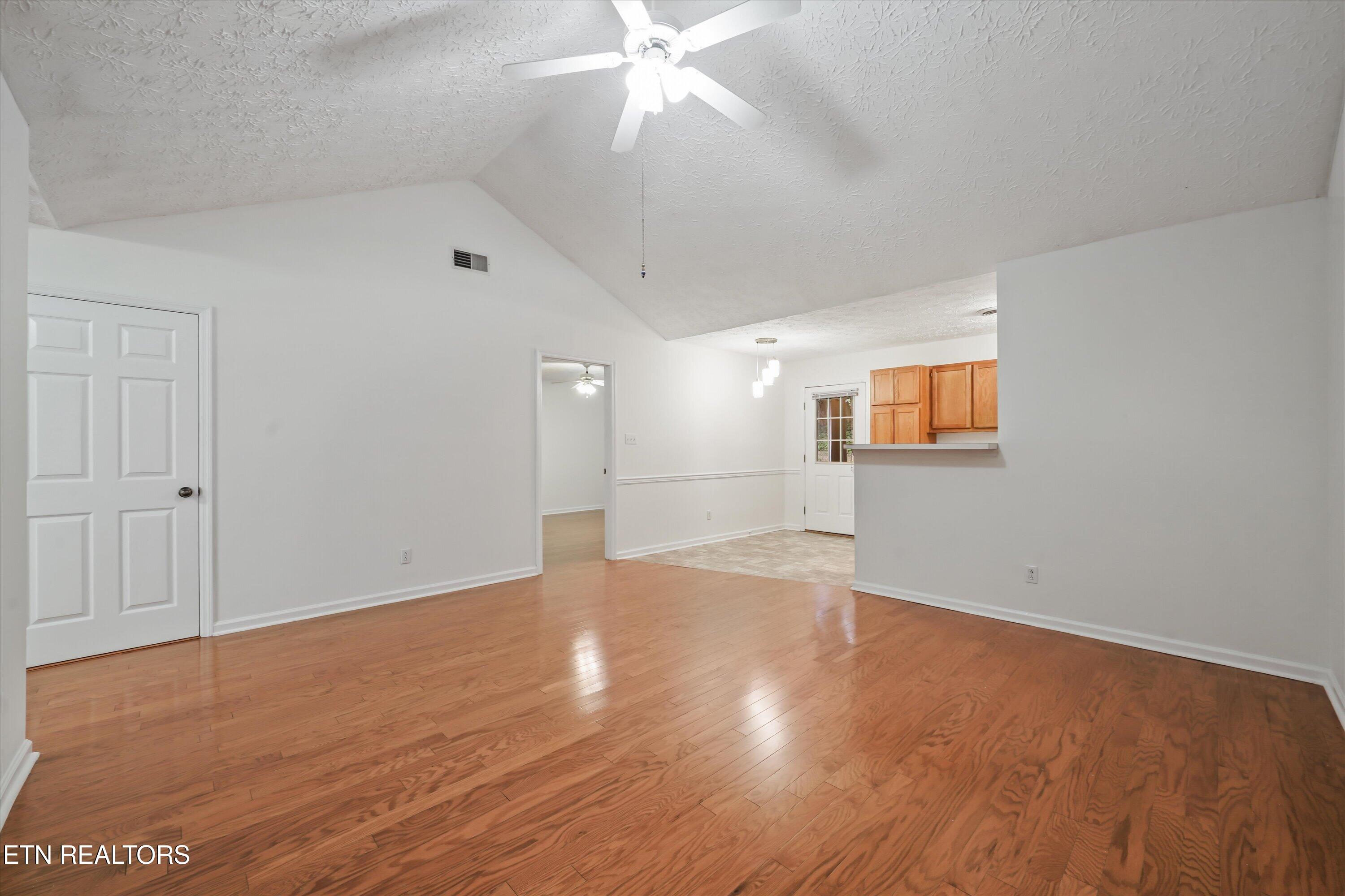 1307 Lucy Way Knoxville TN 37912