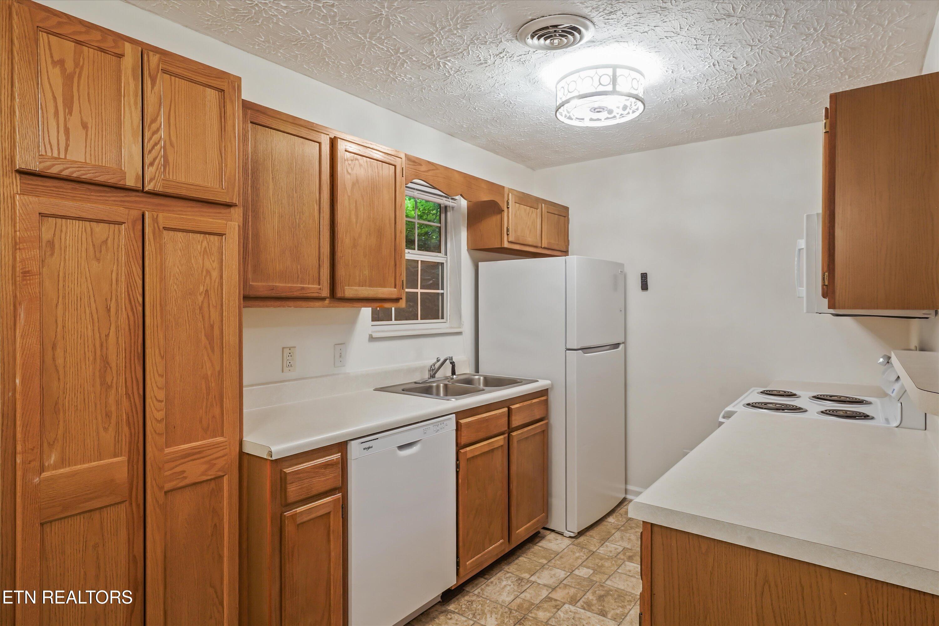 1307 Lucy Way Knoxville TN 37912