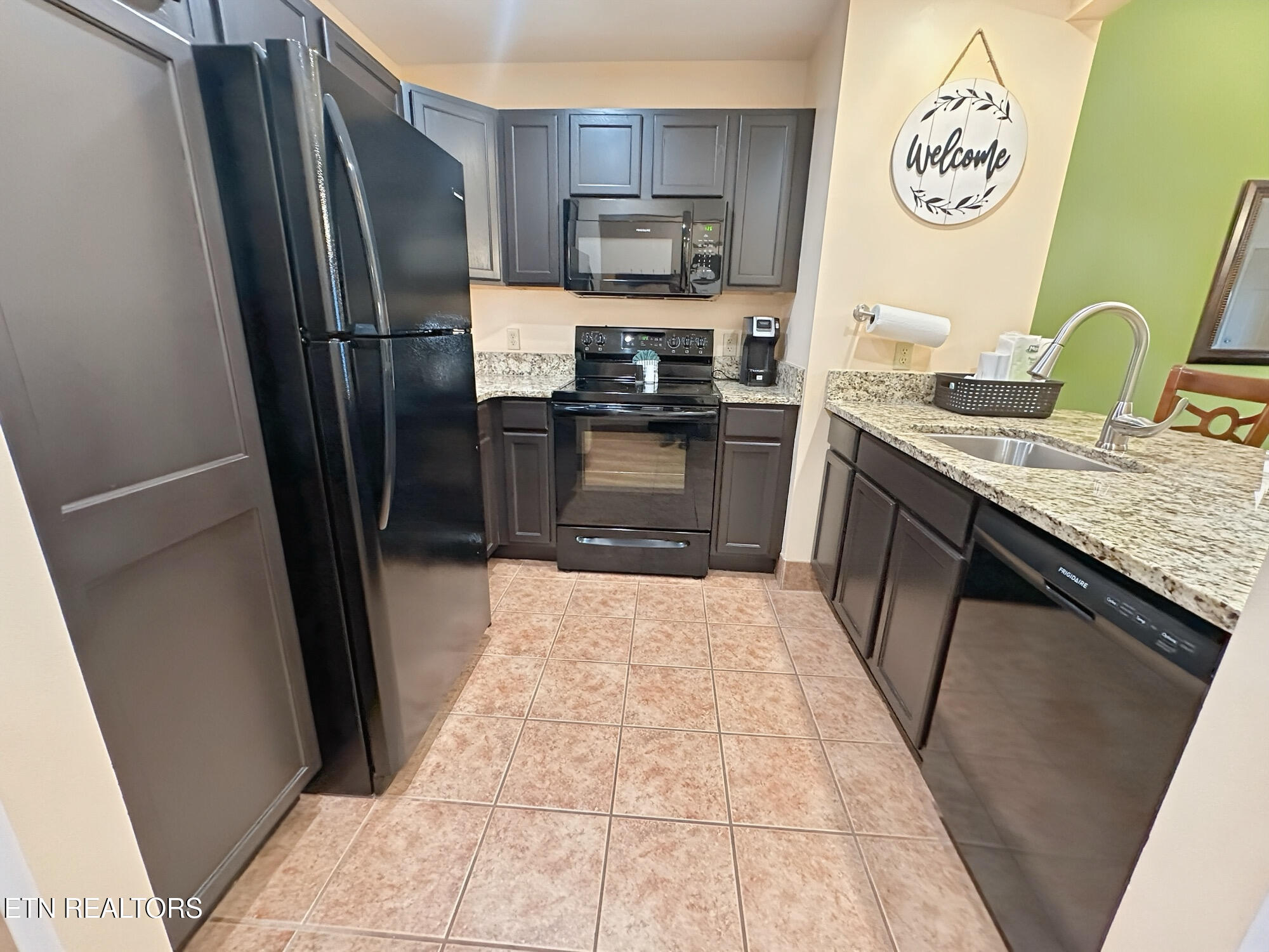225 Collier Drive Sevierville TN 37862