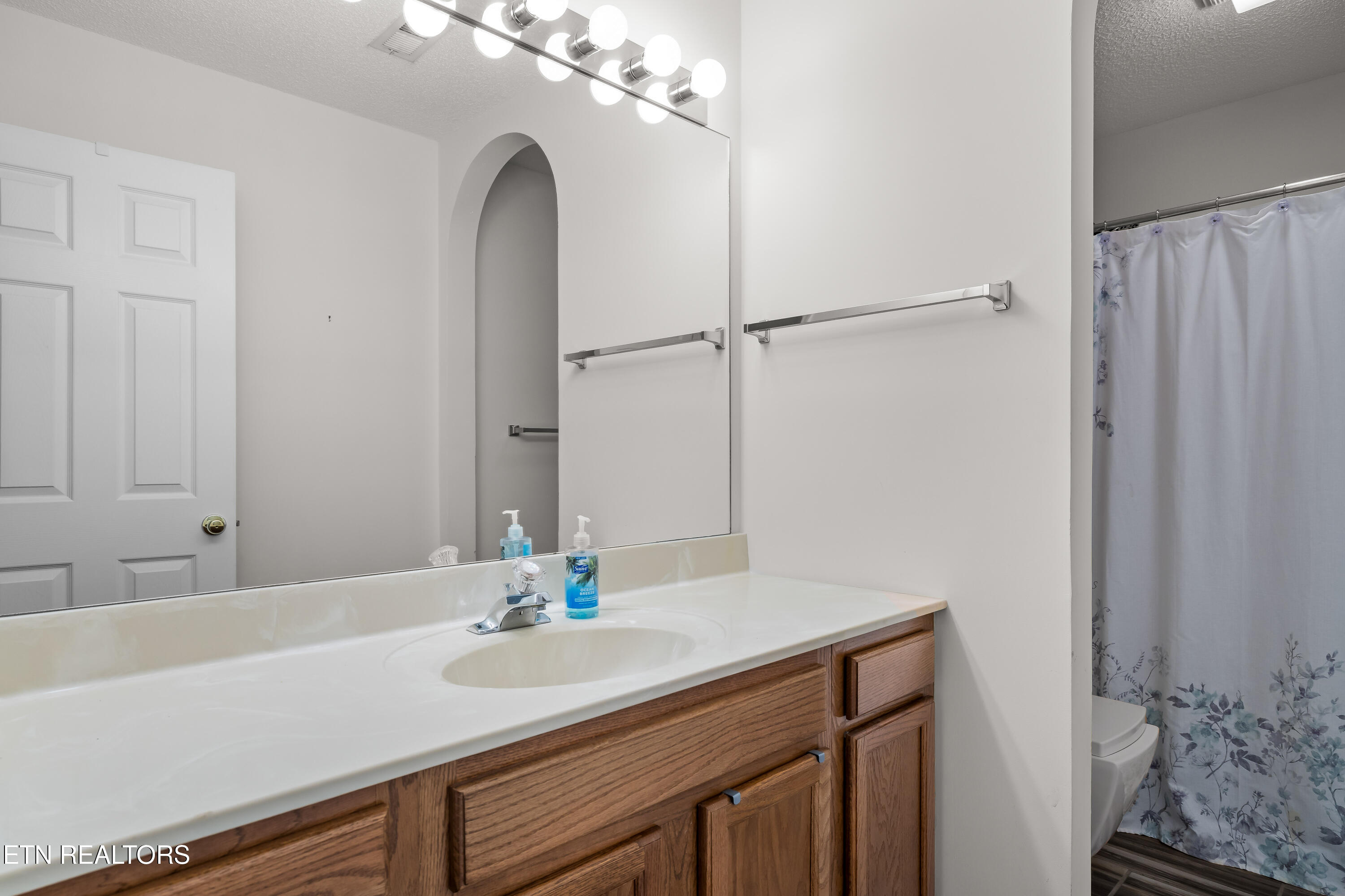 5525 Lonas Drive Knoxville TN 37909