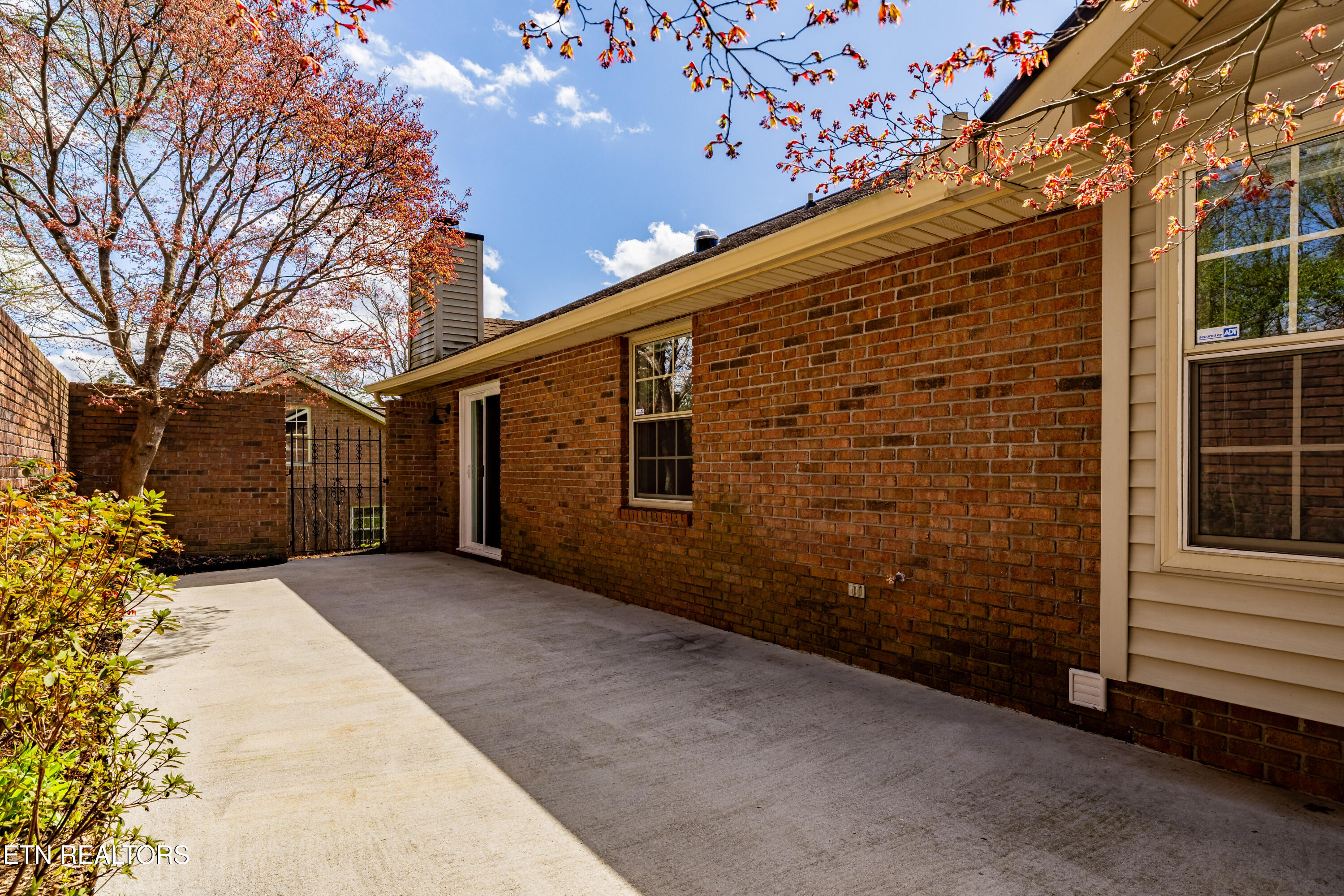 5525 Lonas Drive Knoxville TN 37909