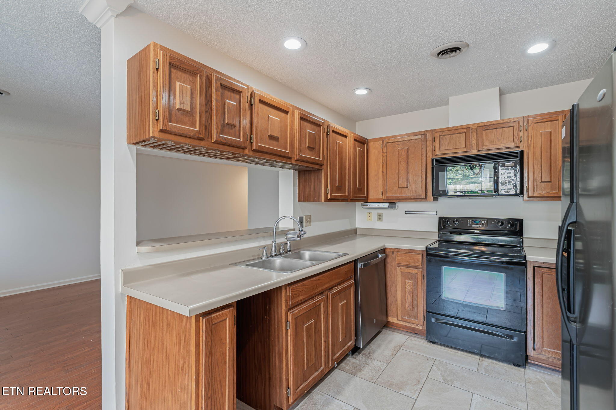 7804 Village Drive Knoxville TN 37919