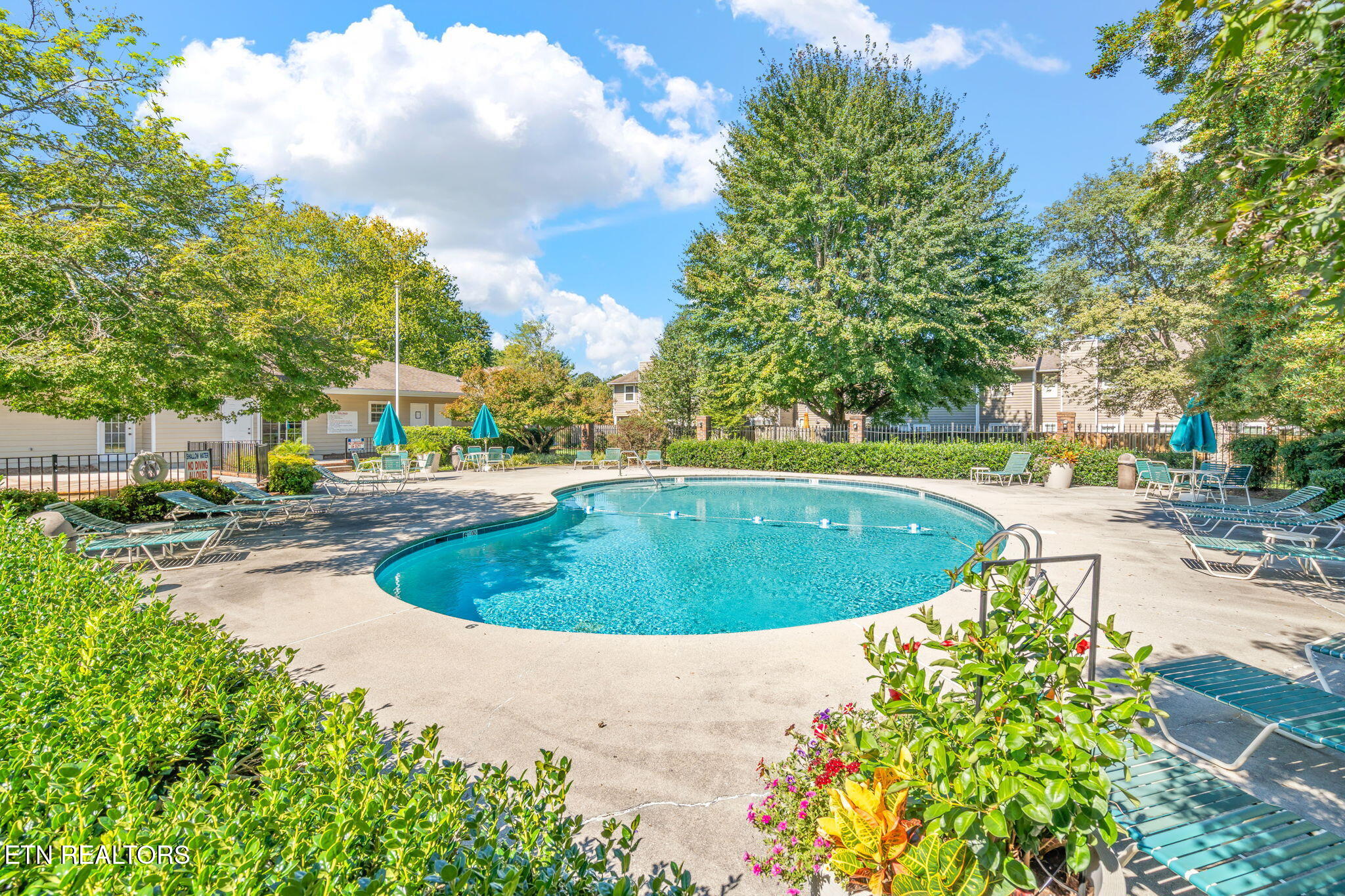 7804 Village Drive Knoxville TN 37919